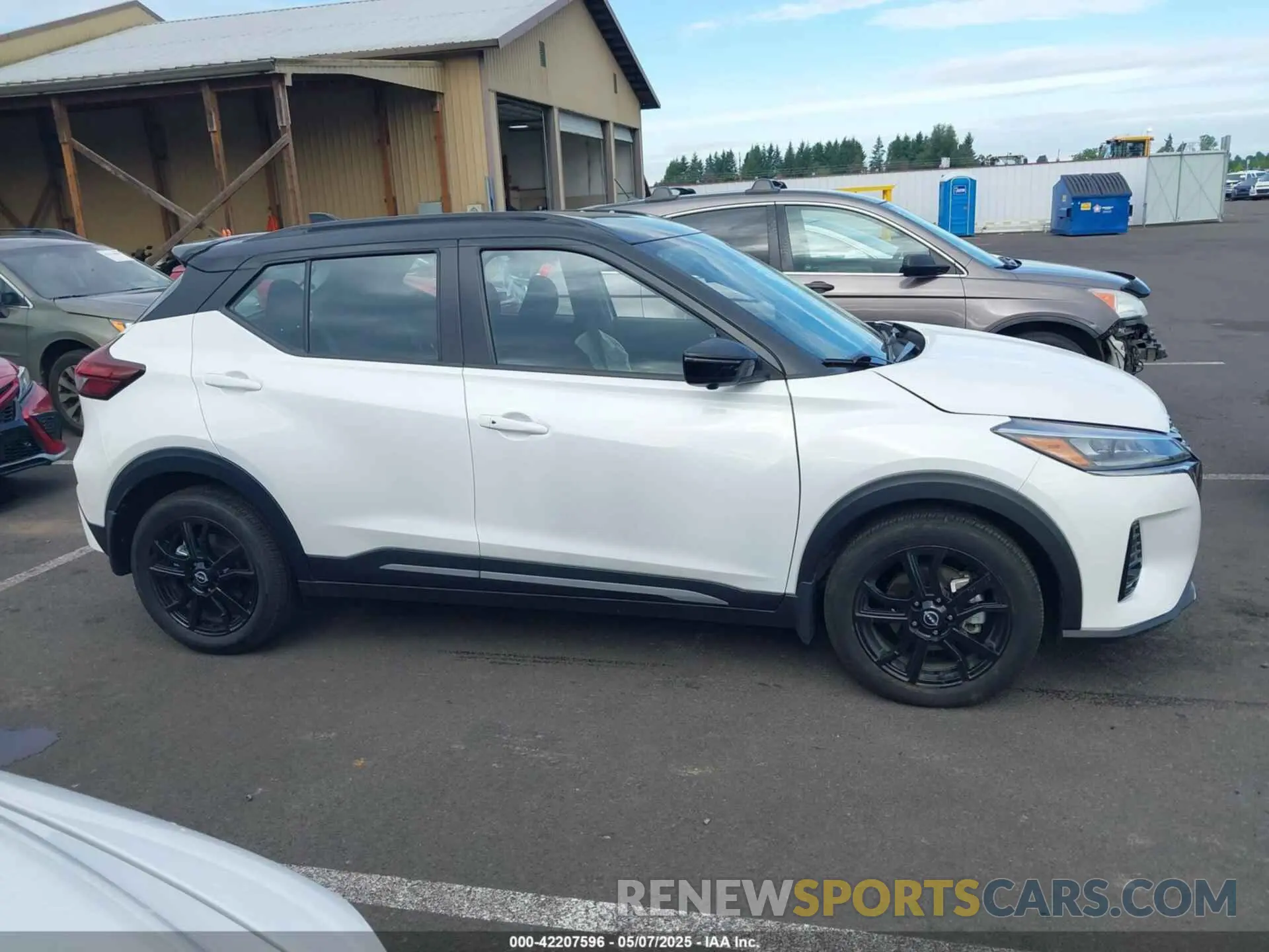 13 Фотография поврежденного автомобиля 3N1CP5DV6RL560300 NISSAN KICKS 2024