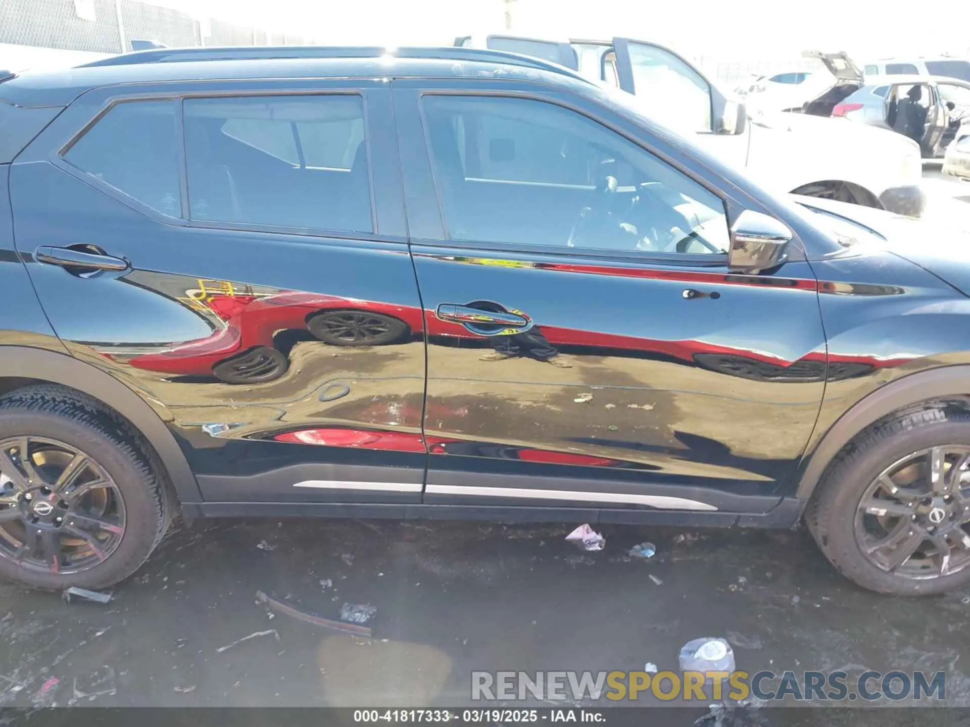 13 Photograph of a damaged car 3N1CP5DV7RL490435 NISSAN KICKS 2024