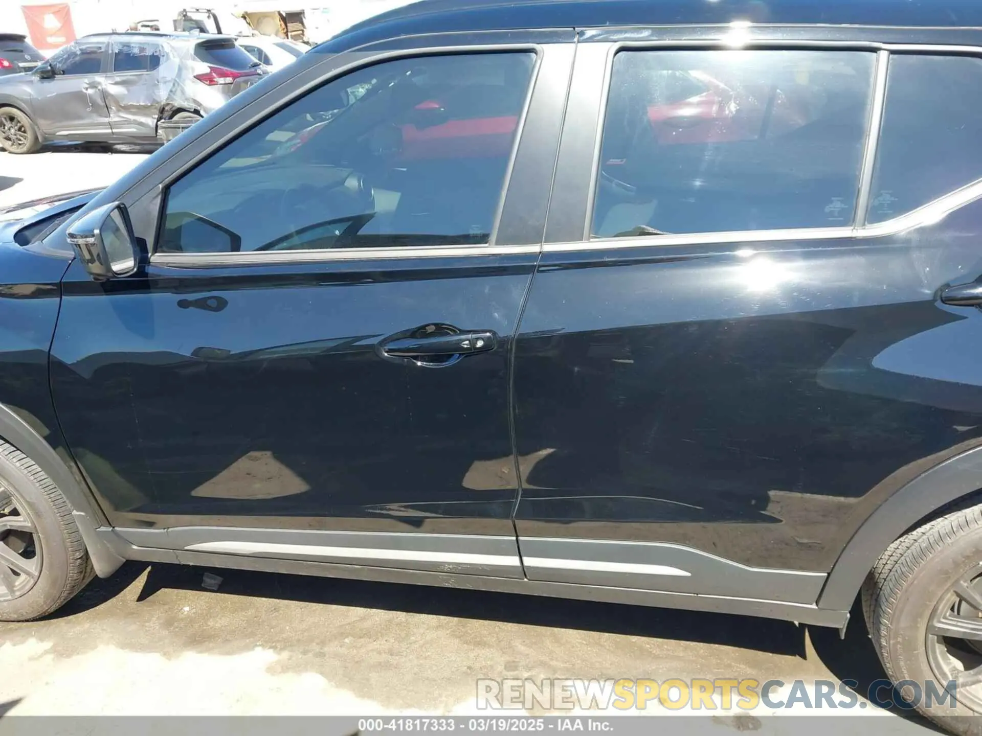 14 Photograph of a damaged car 3N1CP5DV7RL490435 NISSAN KICKS 2024