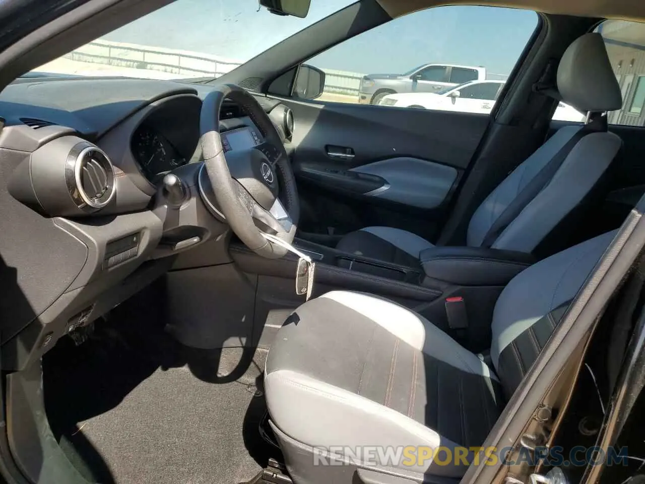 7 Фотография поврежденного автомобиля 3N1CP5DV7RL554652 NISSAN KICKS 2024