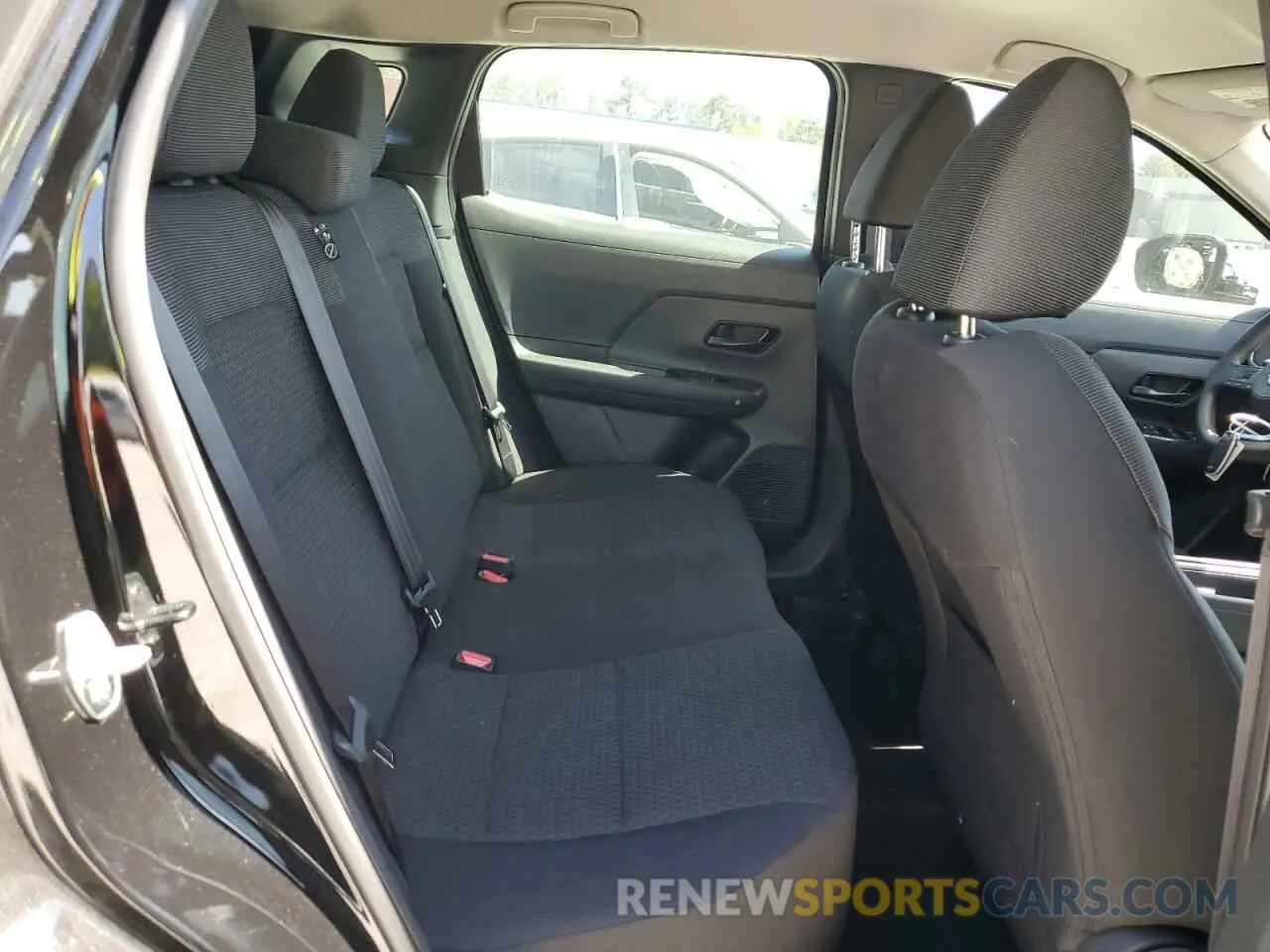 11 Photograph of a damaged car 3N8AP6BA2SL366707 NISSAN KICKS 2025