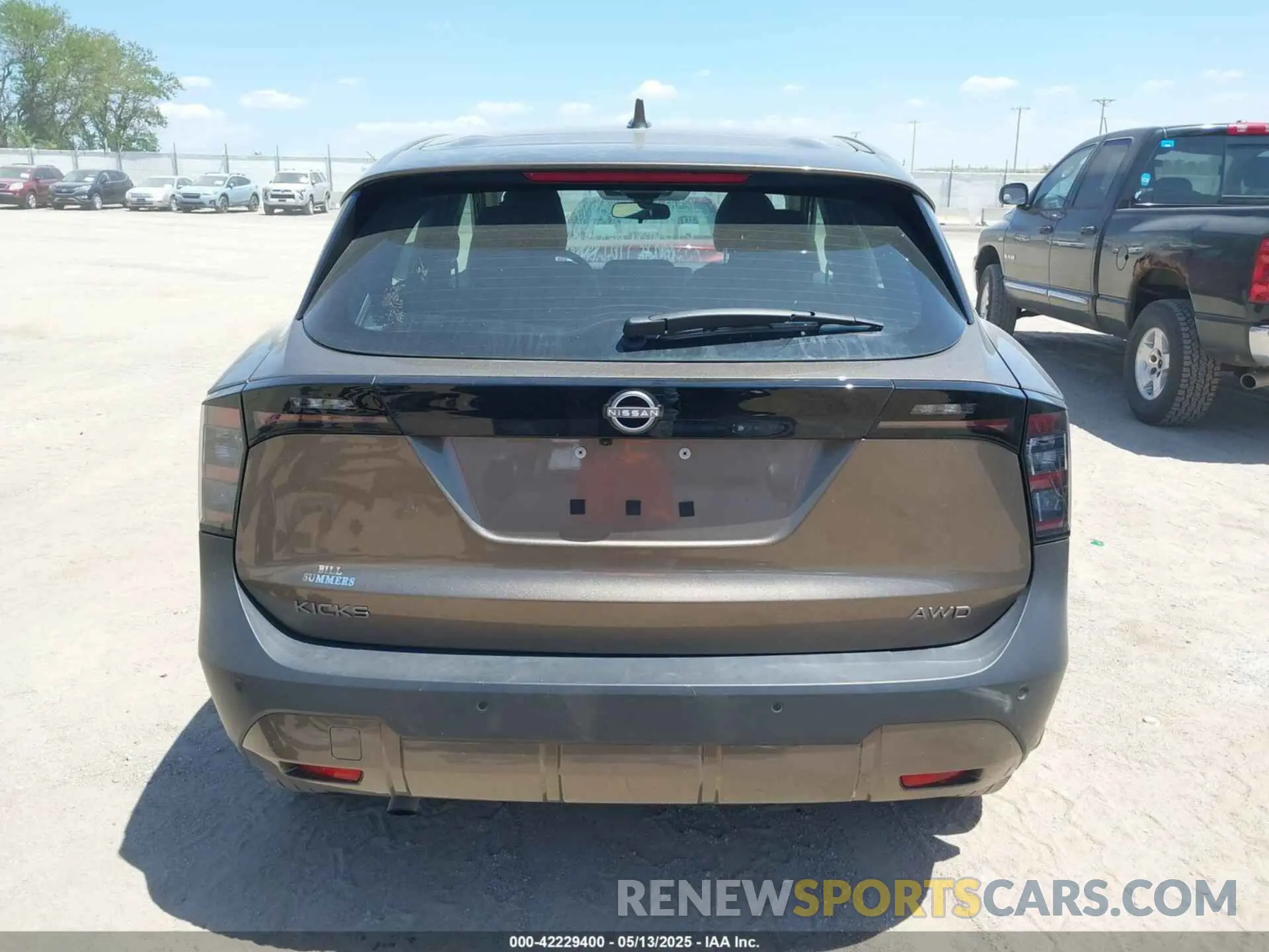 17 Фотография поврежденного автомобиля 3N8AP6BB1SL313392 NISSAN KICKS 2025