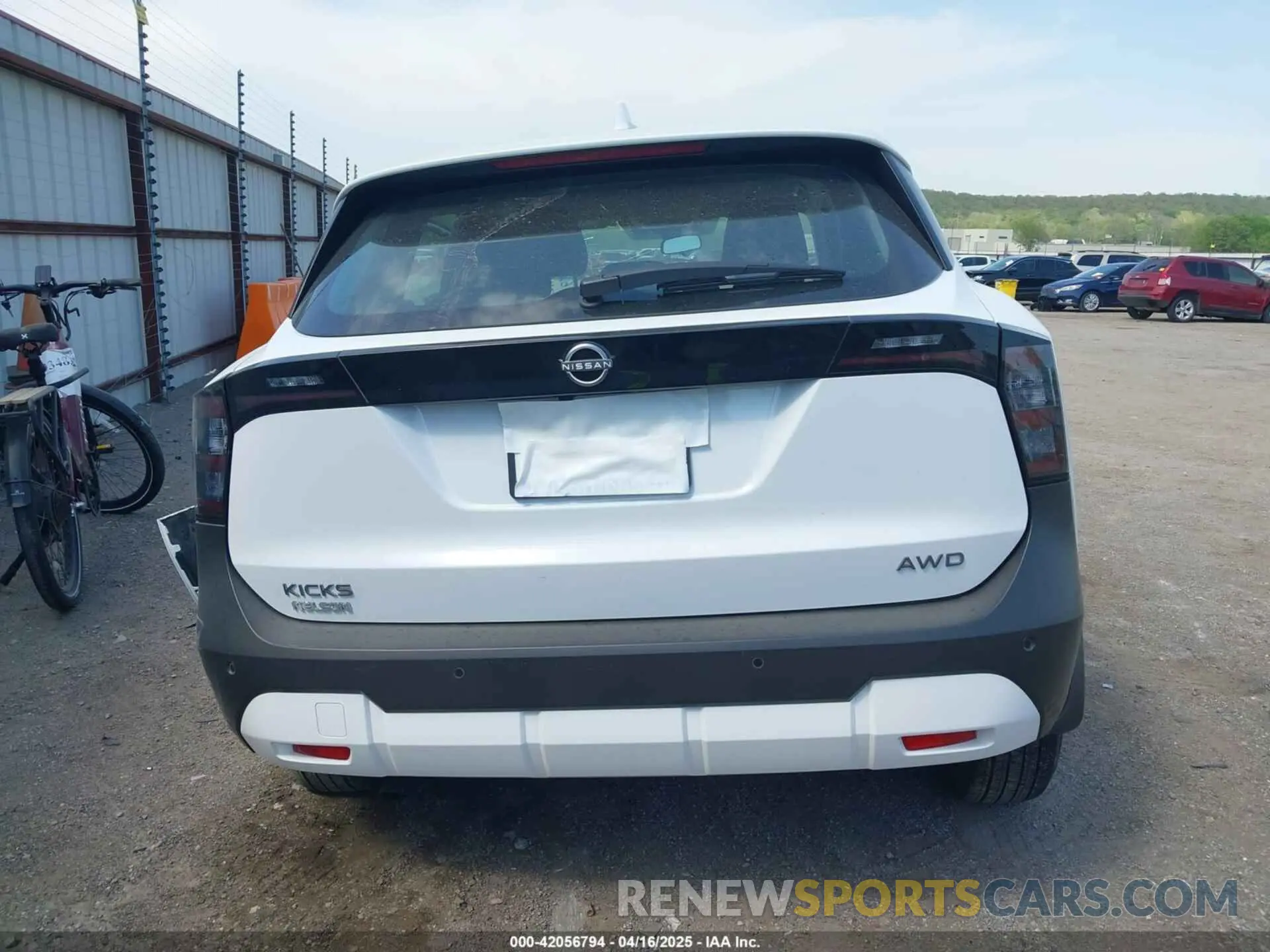 16 Photograph of a damaged car 3N8AP6BB2SL329343 NISSAN KICKS 2025
