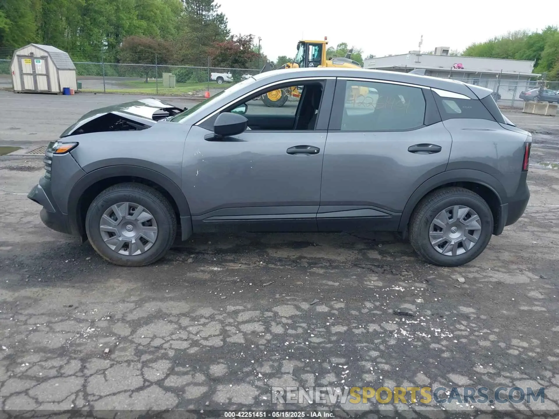 15 Photograph of a damaged car 3N8AP6BB4SL348928 NISSAN KICKS 2025