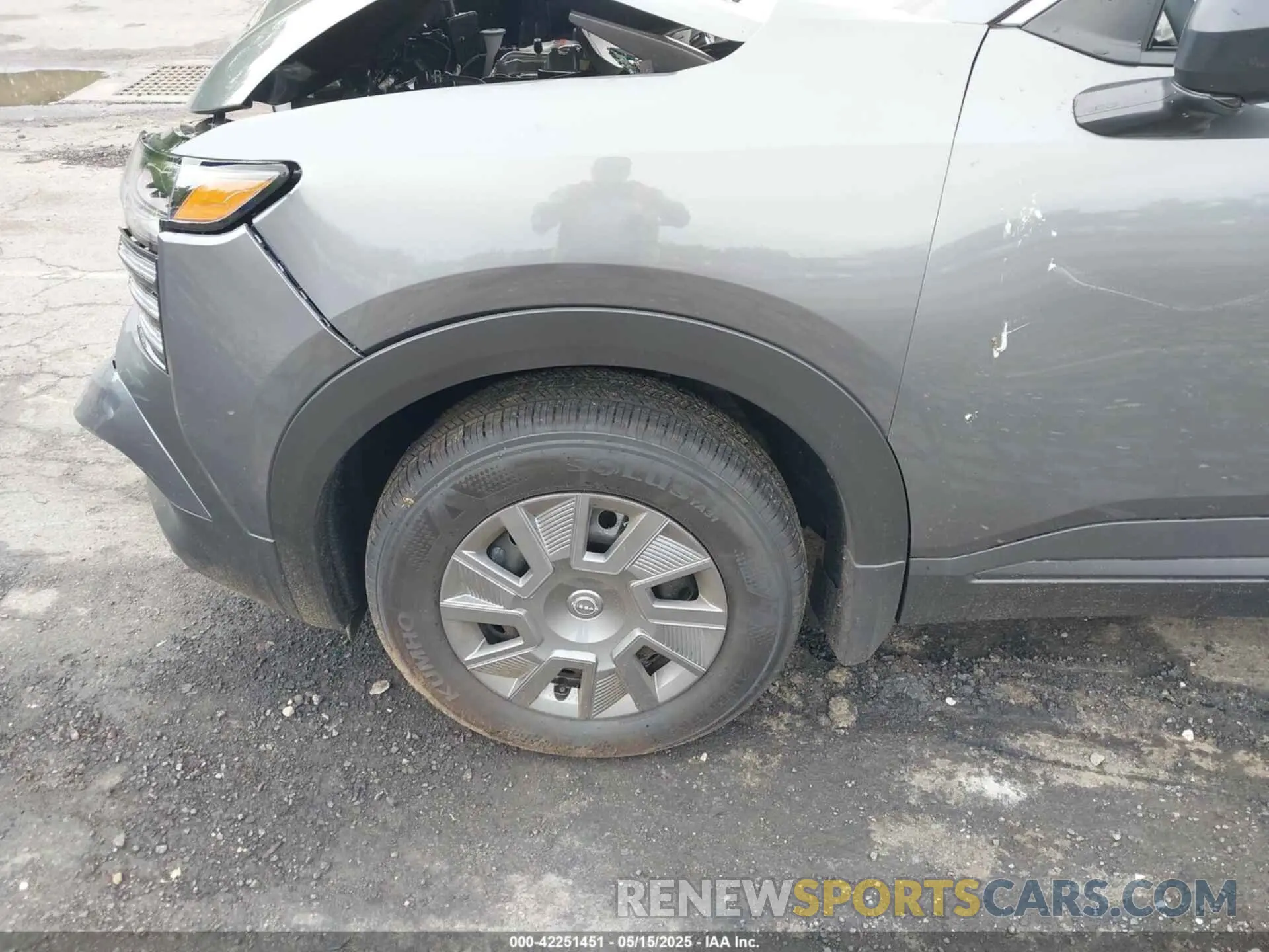 18 Photograph of a damaged car 3N8AP6BB4SL348928 NISSAN KICKS 2025
