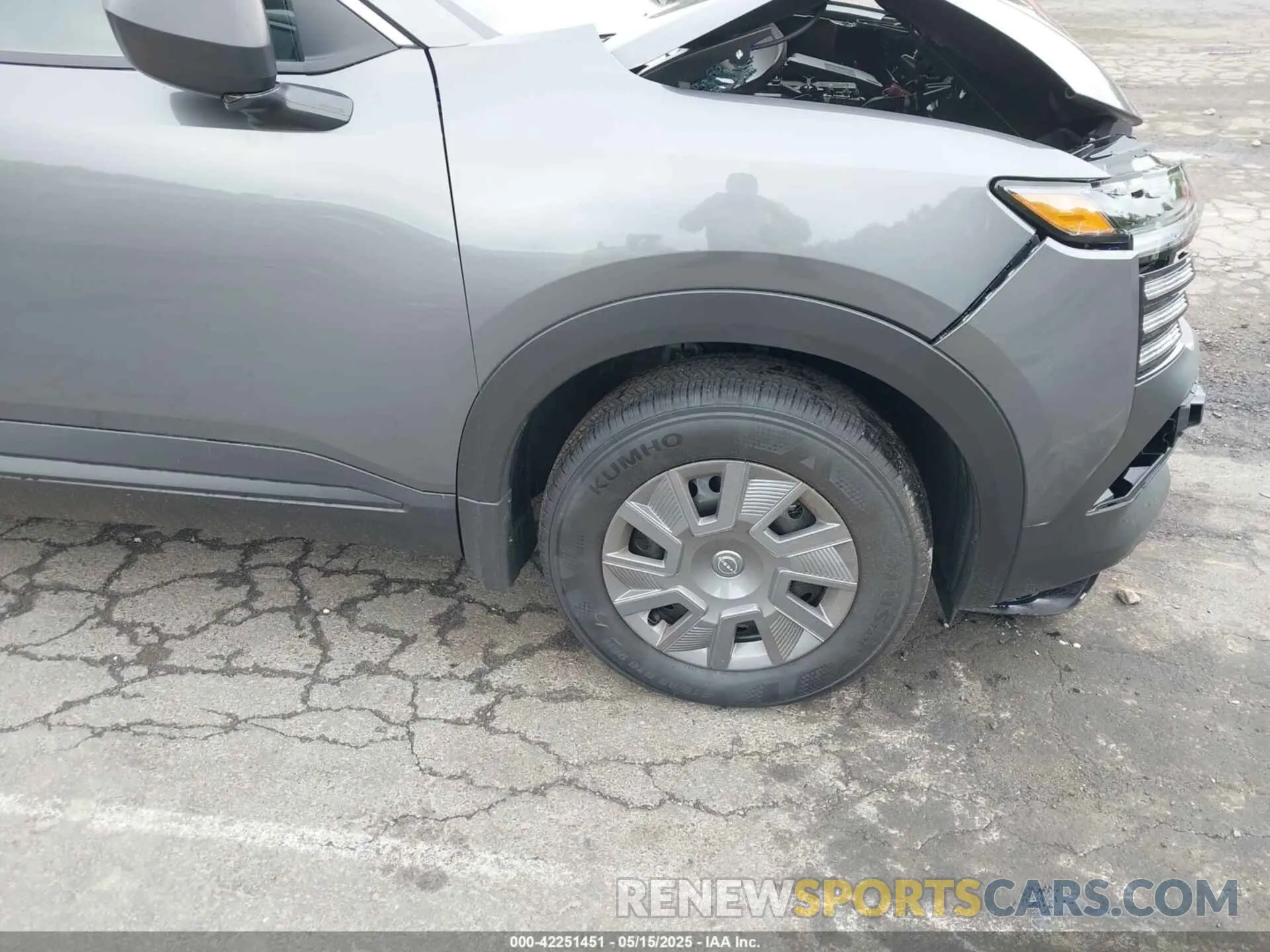 19 Photograph of a damaged car 3N8AP6BB4SL348928 NISSAN KICKS 2025