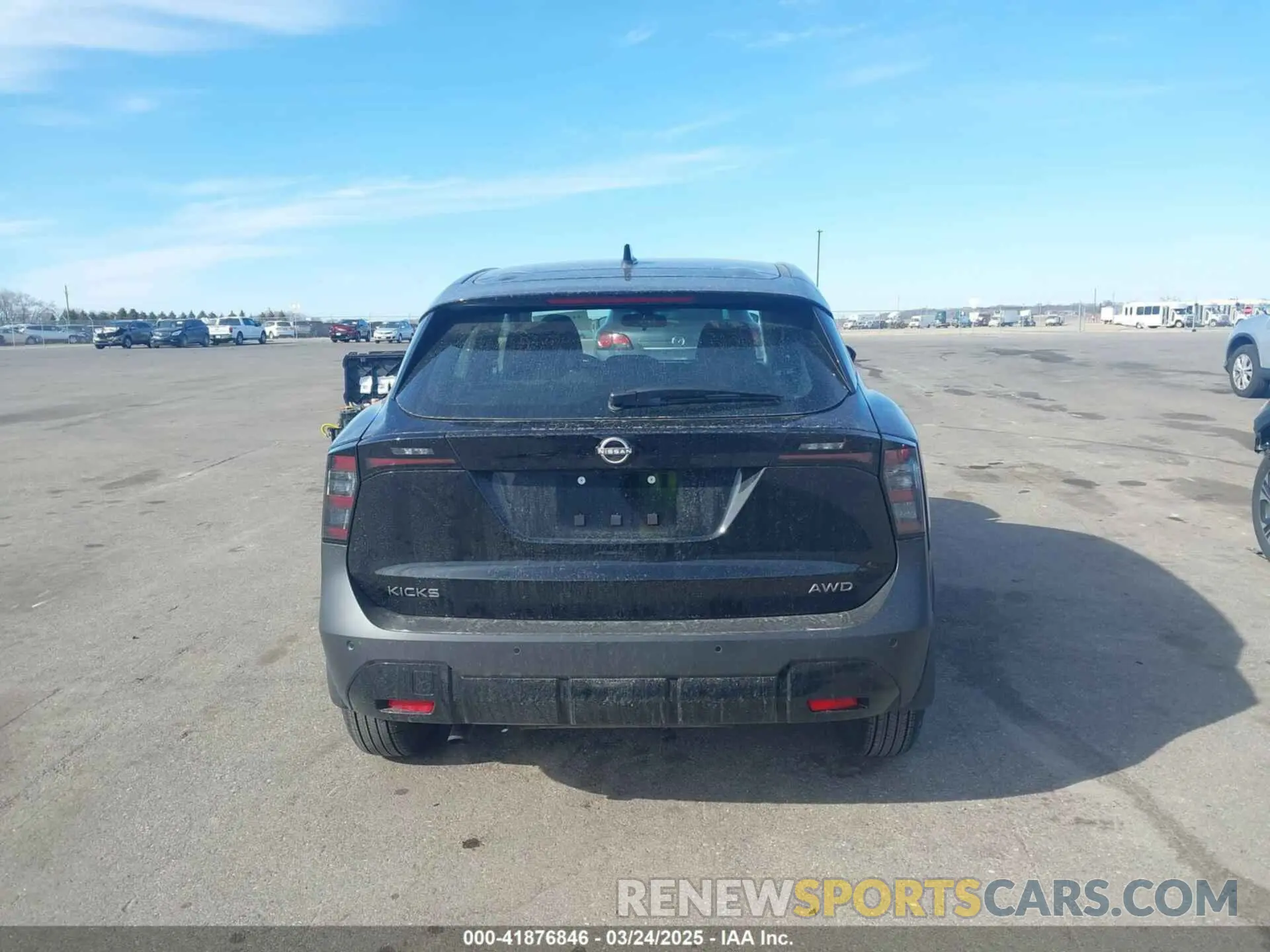 17 Фотография поврежденного автомобиля 3N8AP6BB5SL357380 NISSAN KICKS 2025