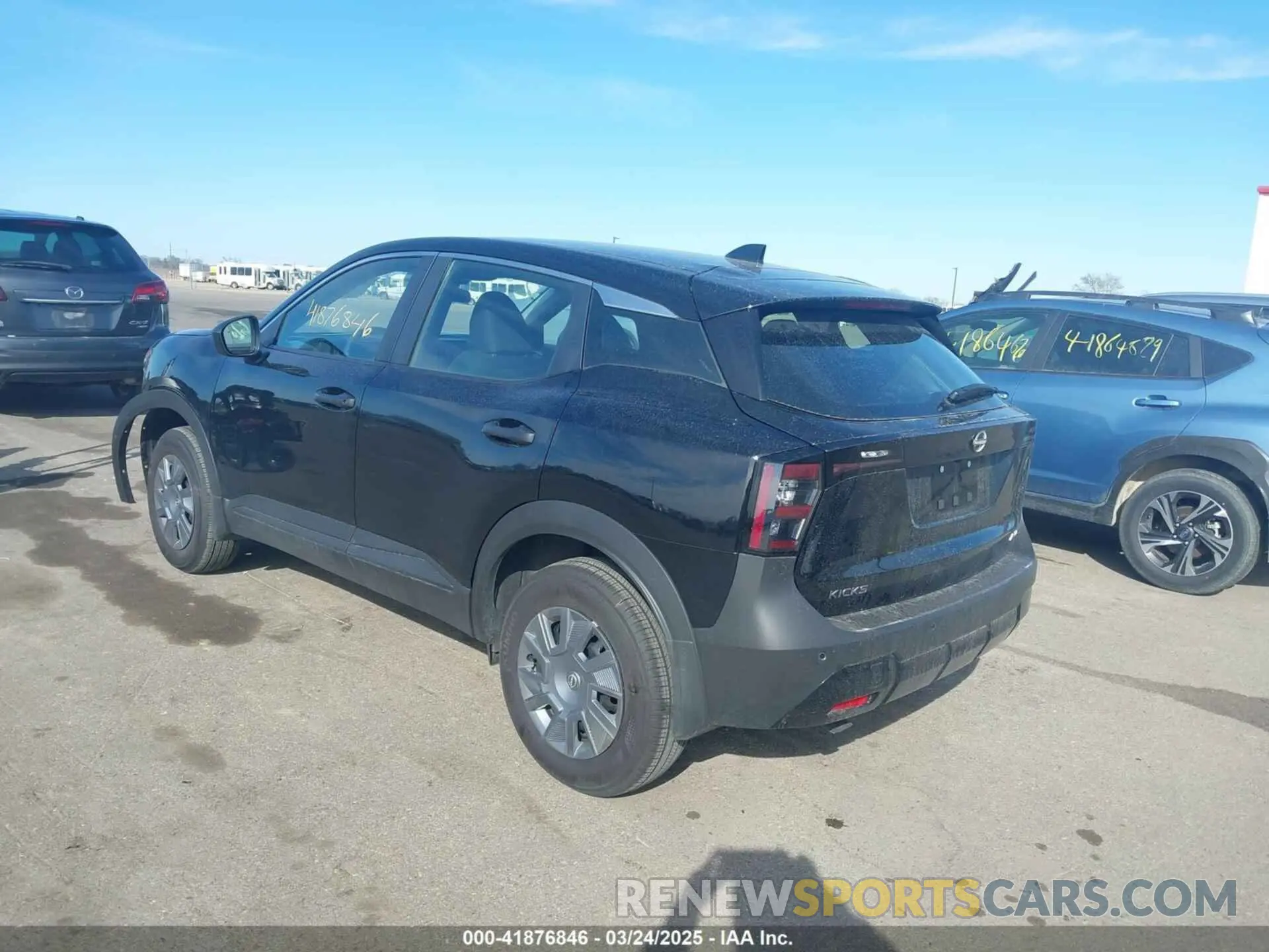 3 Фотография поврежденного автомобиля 3N8AP6BB5SL357380 NISSAN KICKS 2025