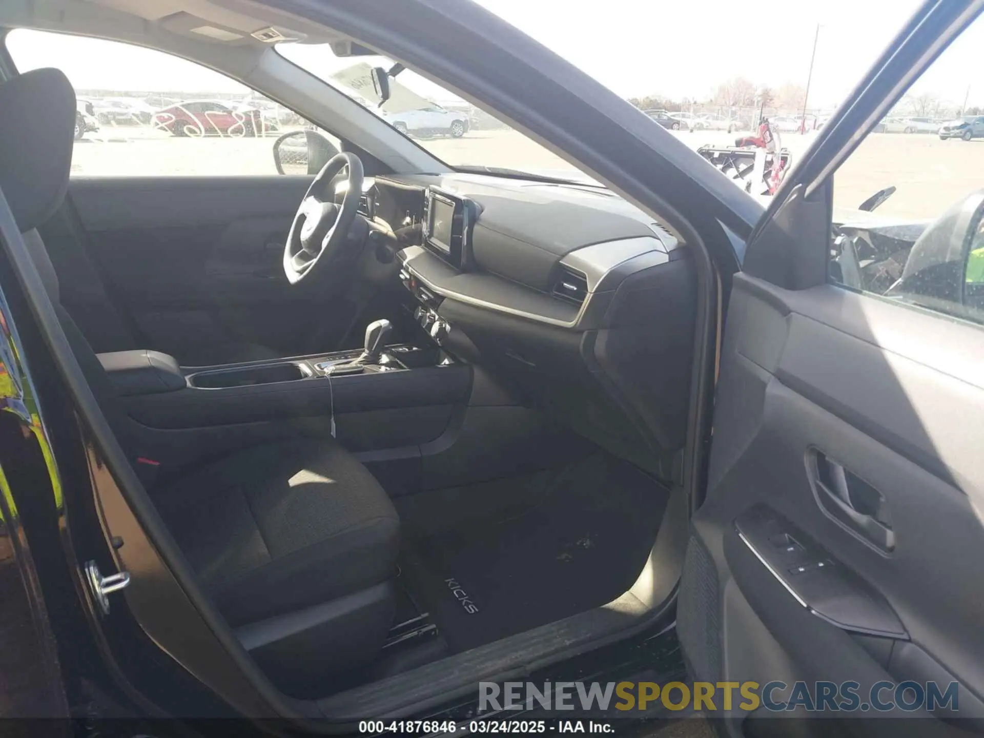 5 Фотография поврежденного автомобиля 3N8AP6BB5SL357380 NISSAN KICKS 2025