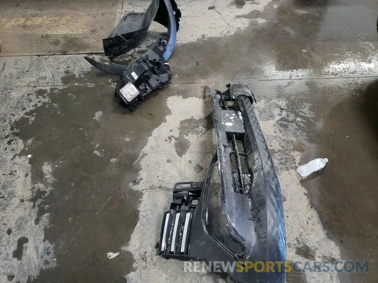 12 Photograph of a damaged car 3N8AP6BB9SL328741 NISSAN KICKS 2025