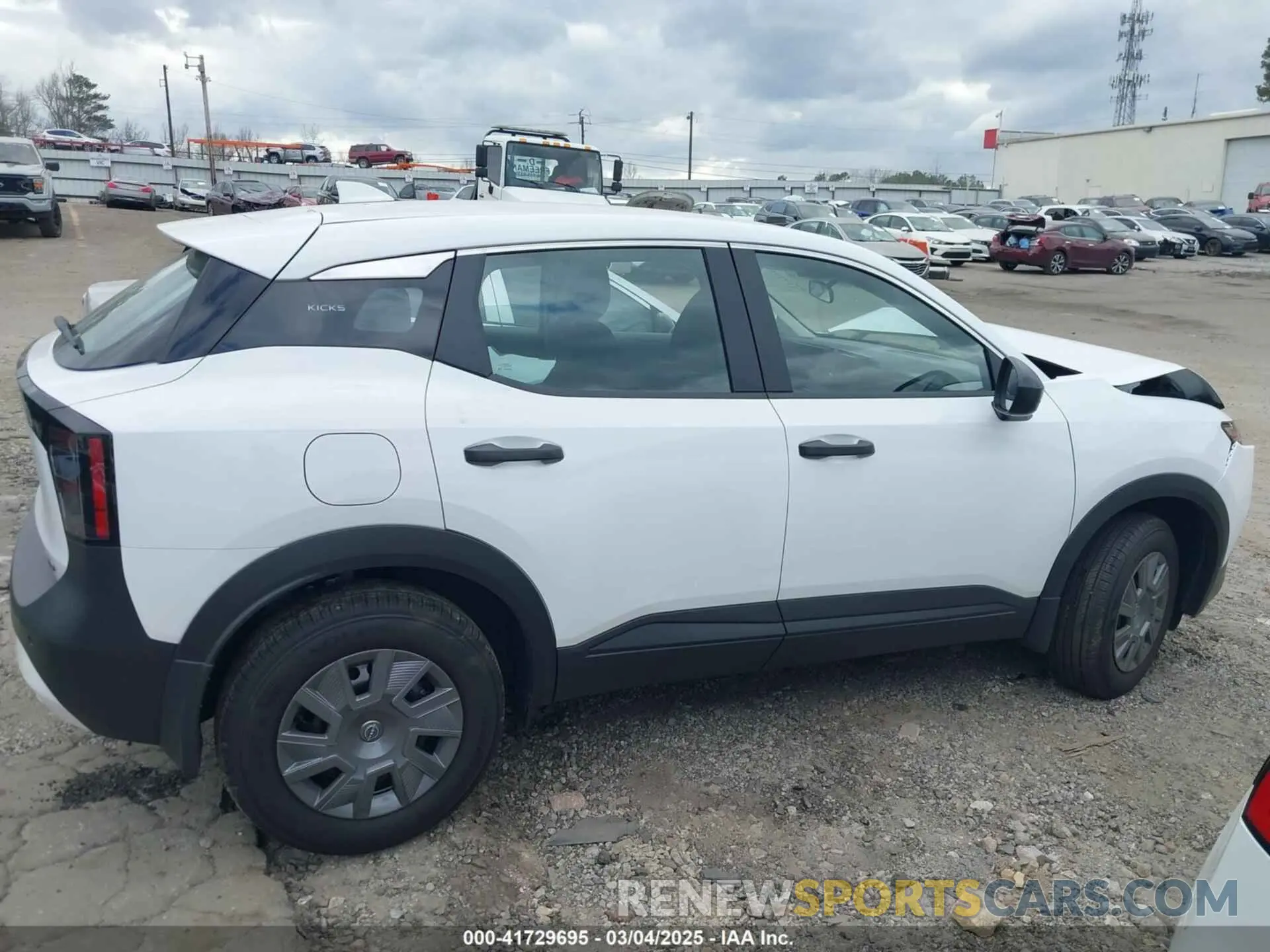 12 Photograph of a damaged car 3N8AP6BBXSL349257 NISSAN KICKS 2025