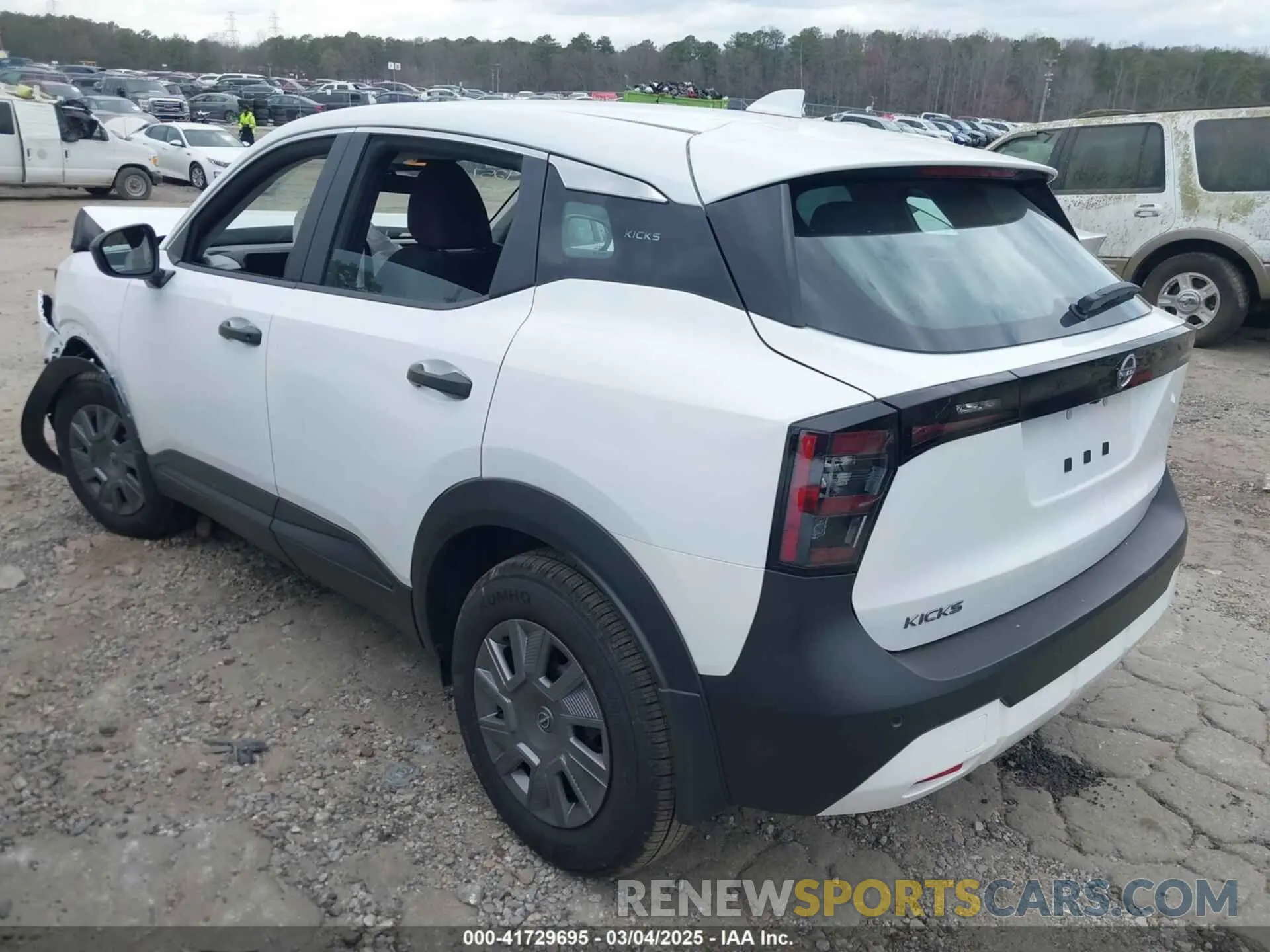 3 Photograph of a damaged car 3N8AP6BBXSL349257 NISSAN KICKS 2025