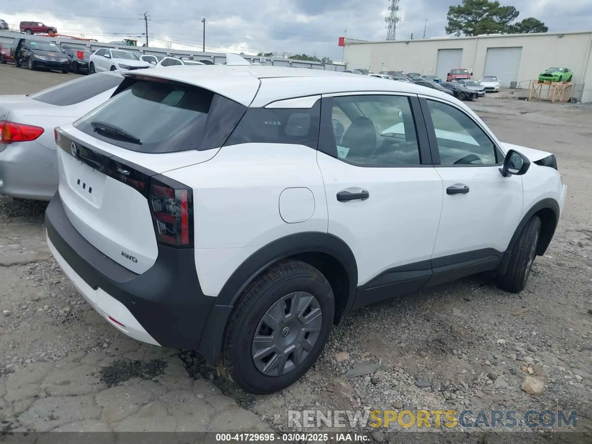 4 Photograph of a damaged car 3N8AP6BBXSL349257 NISSAN KICKS 2025