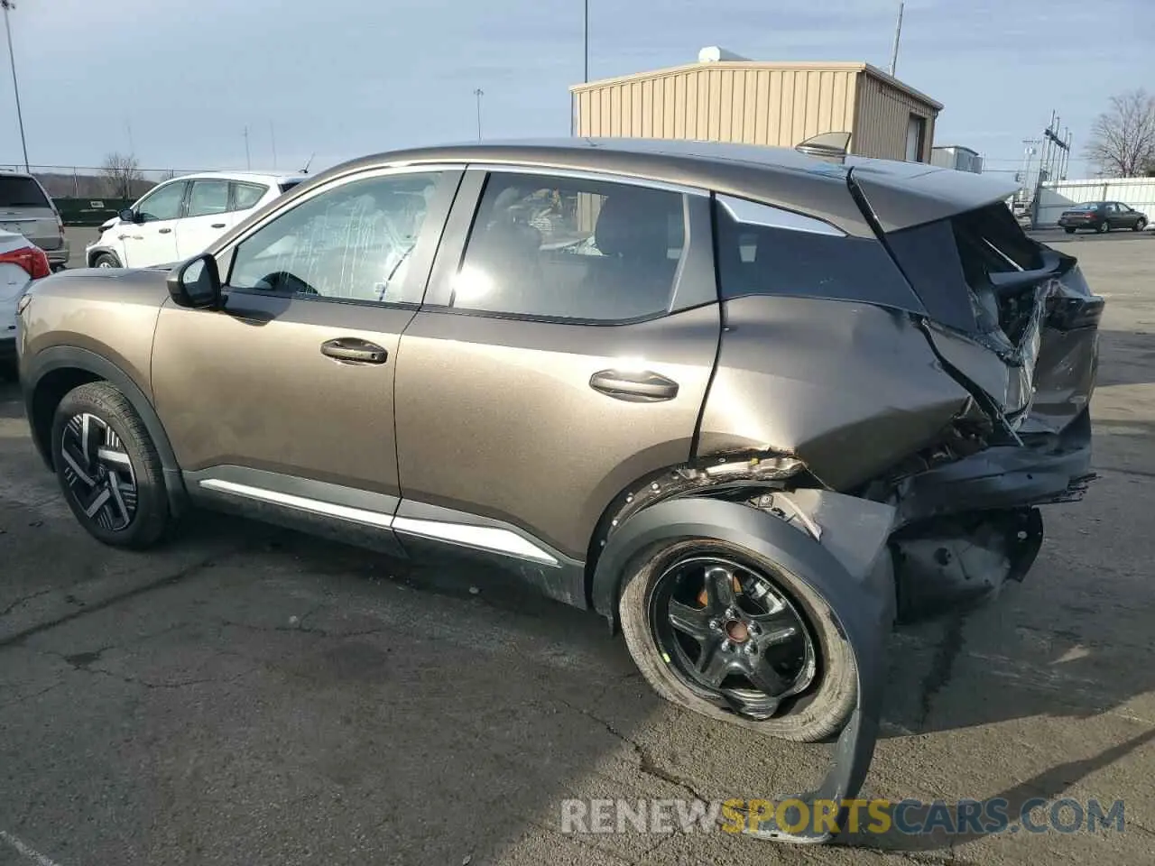 2 Фотография поврежденного автомобиля 3N8AP6CA2SL307817 NISSAN KICKS 2025