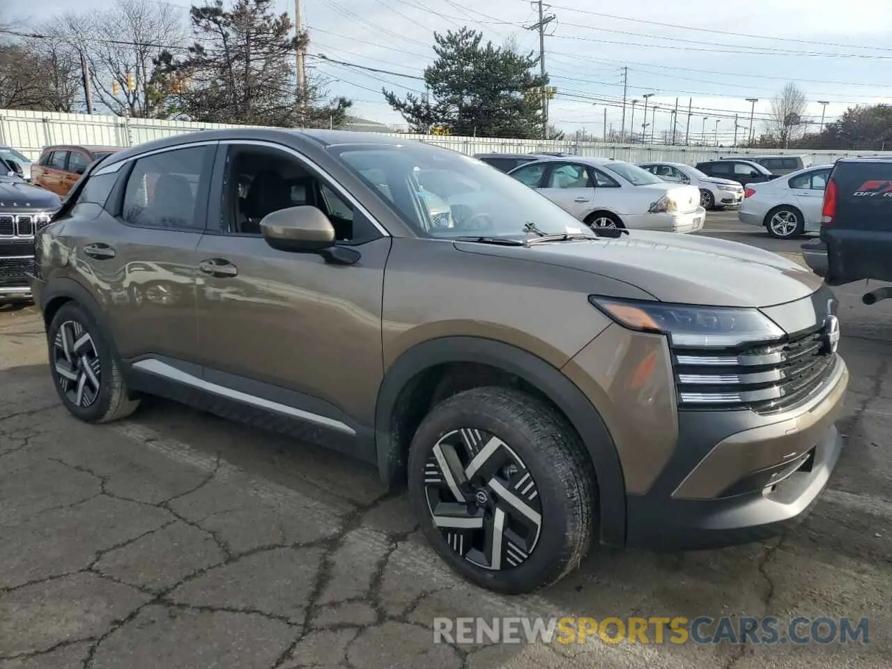 4 Фотография поврежденного автомобиля 3N8AP6CA2SL307817 NISSAN KICKS 2025