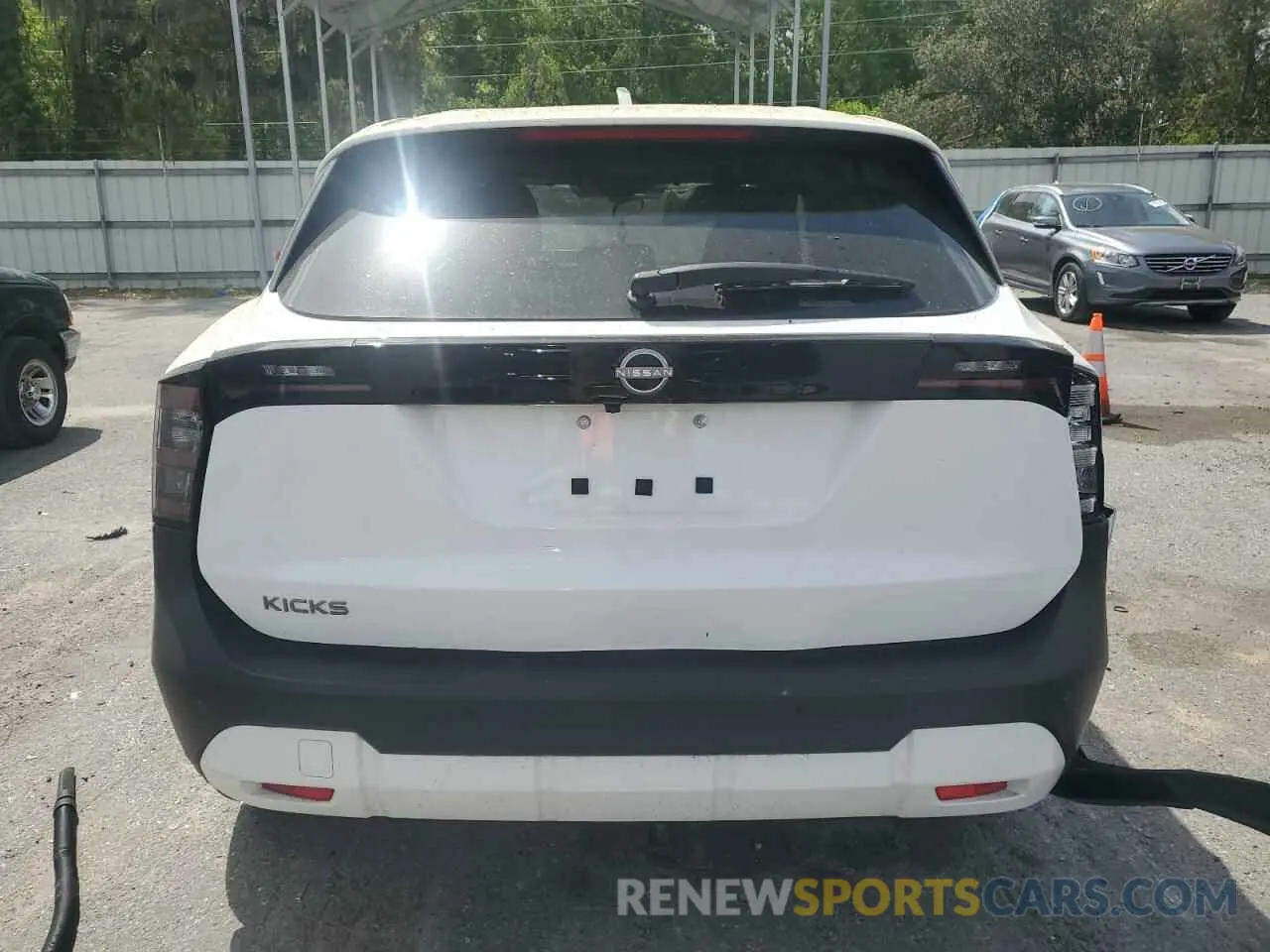 6 Фотография поврежденного автомобиля 3N8AP6CA2SL322981 NISSAN KICKS 2025