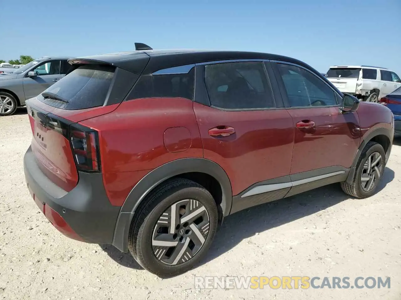 3 Фотография поврежденного автомобиля 3N8AP6CA4SL370188 NISSAN KICKS 2025