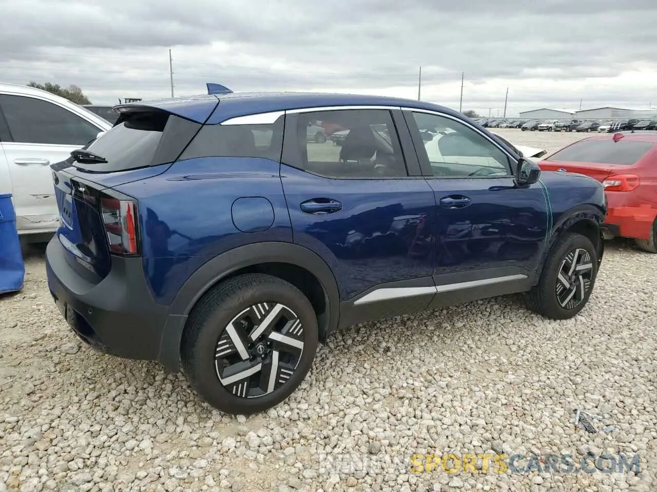3 Photograph of a damaged car 3N8AP6CA5SL313448 NISSAN KICKS 2025