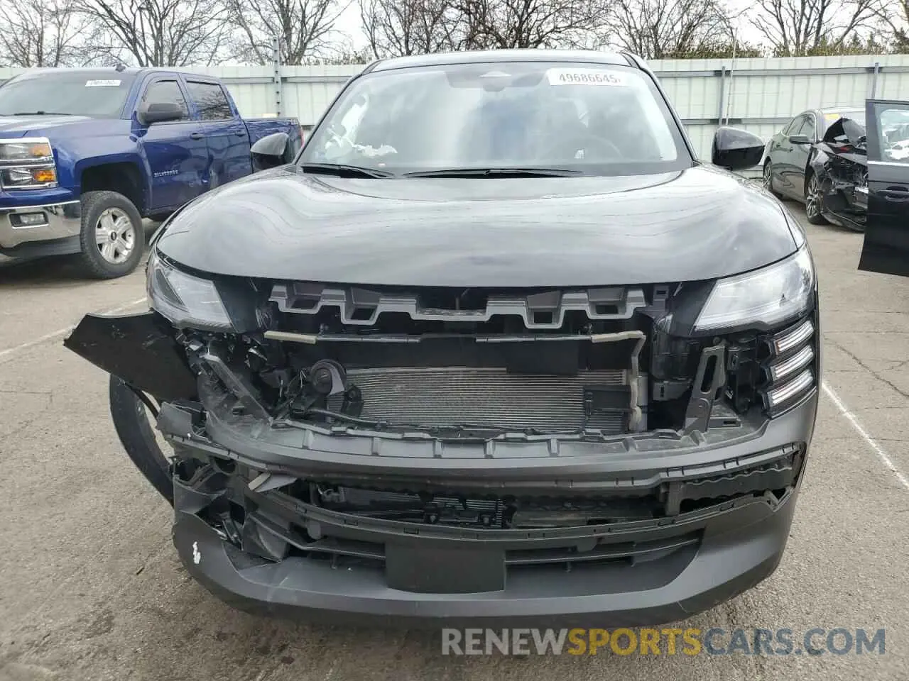 5 Photograph of a damaged car 3N8AP6CA9SL318846 NISSAN KICKS 2025
