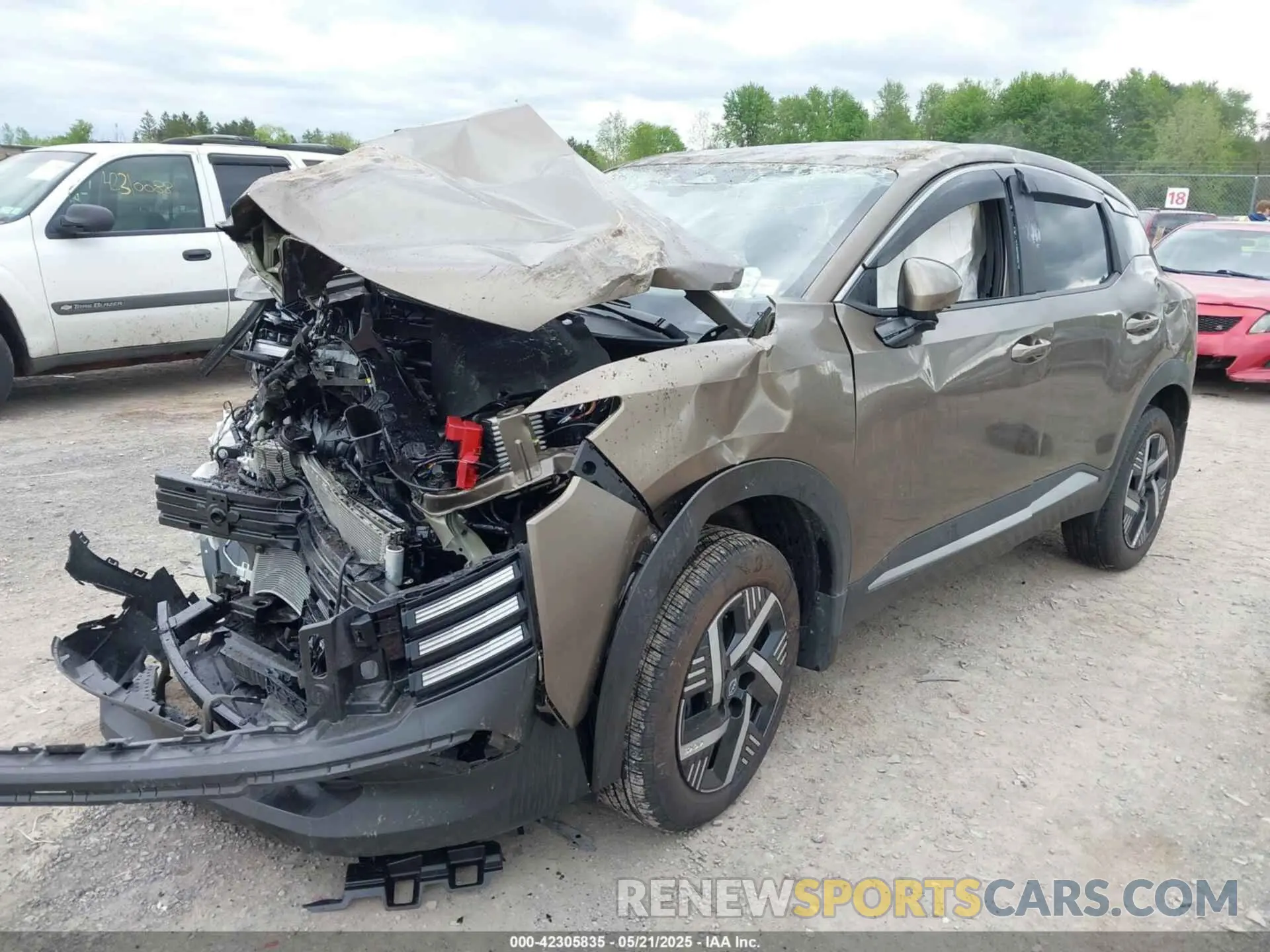 2 Фотография поврежденного автомобиля 3N8AP6CAXSL354013 NISSAN KICKS 2025
