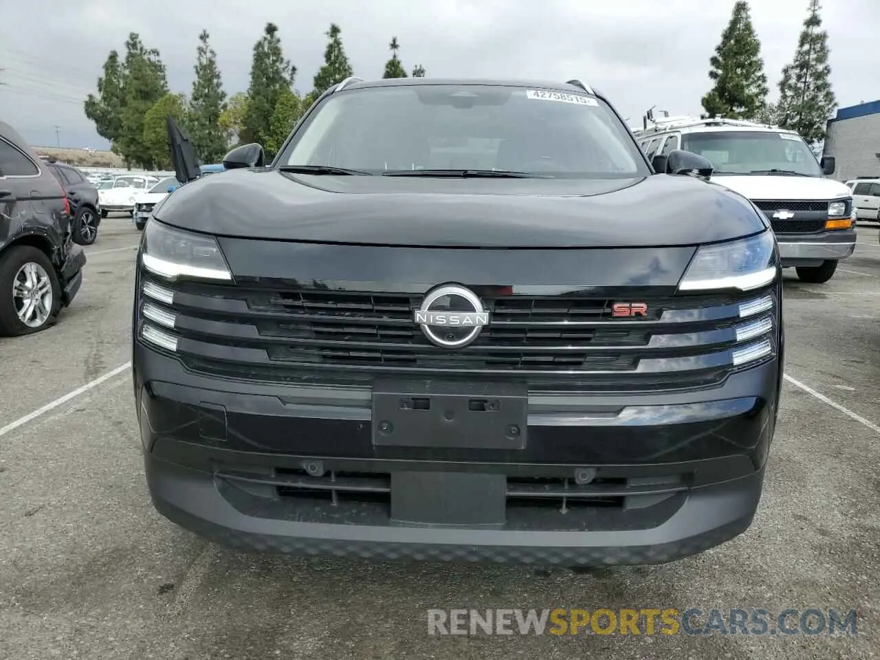 5 Фотография поврежденного автомобиля 3N8AP6DAXSL335220 NISSAN KICKS 2025