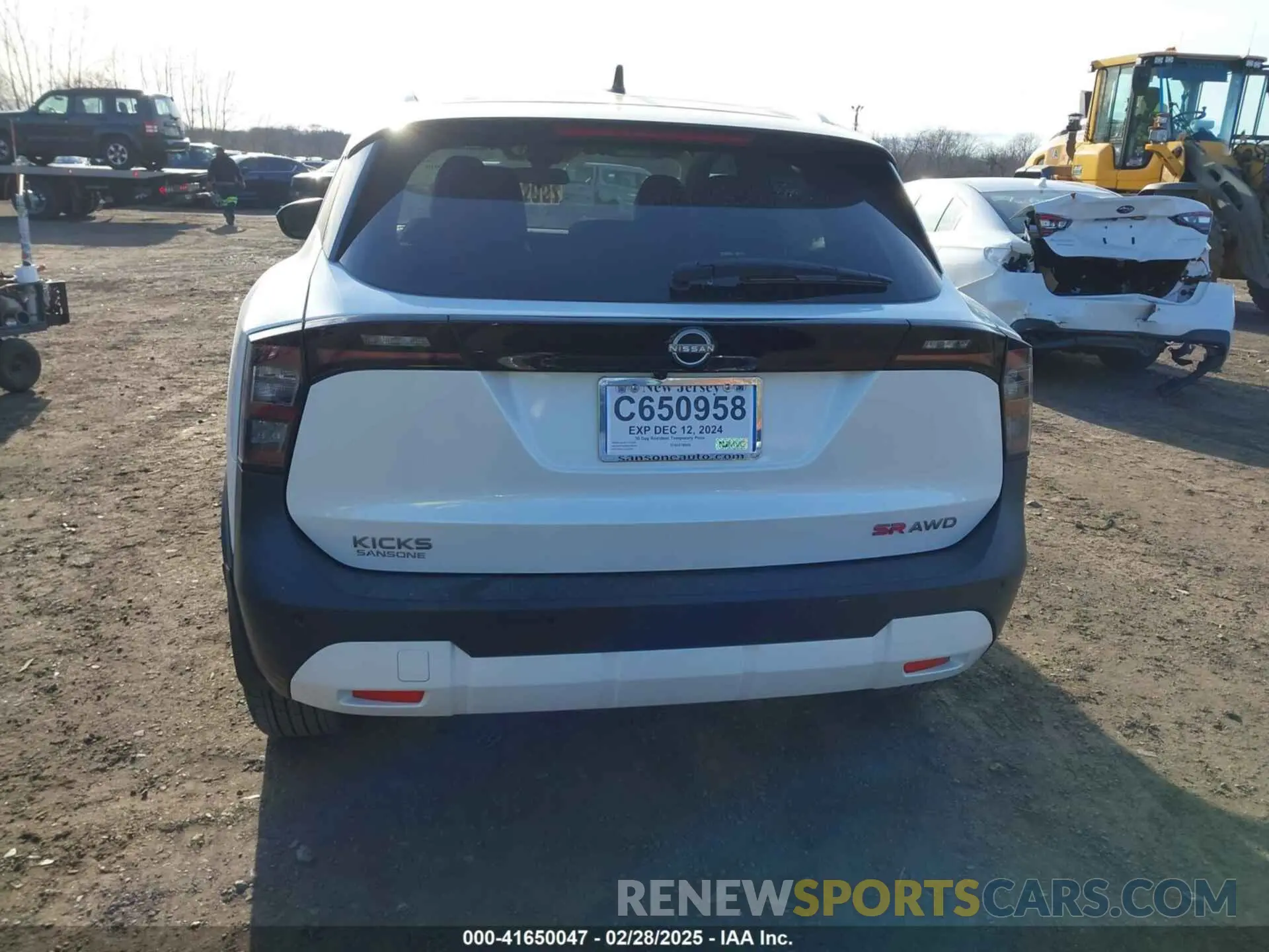 16 Photograph of a damaged car 3N8AP6DB5SL308659 NISSAN KICKS 2025