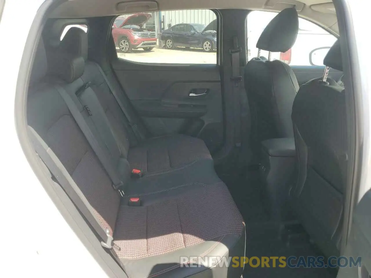11 Photograph of a damaged car 3N8AP6DB6SL348104 NISSAN KICKS 2025