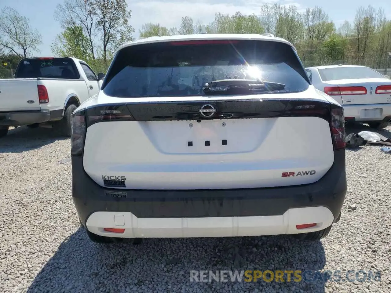 6 Photograph of a damaged car 3N8AP6DB6SL348104 NISSAN KICKS 2025