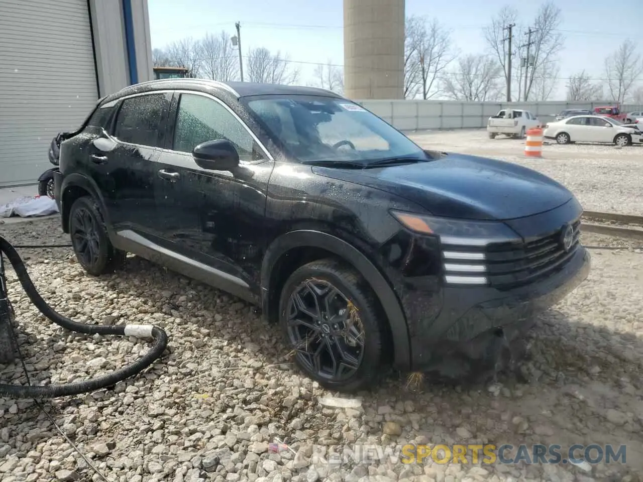 4 Фотография поврежденного автомобиля 3N8AP6DD8SL357114 NISSAN KICKS 2025