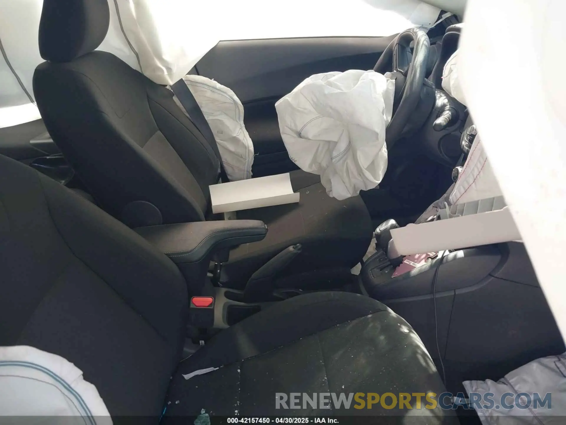 5 Фотография поврежденного автомобиля 3N1CP5BV0SL473596 NISSAN KICKS PLAY 2025