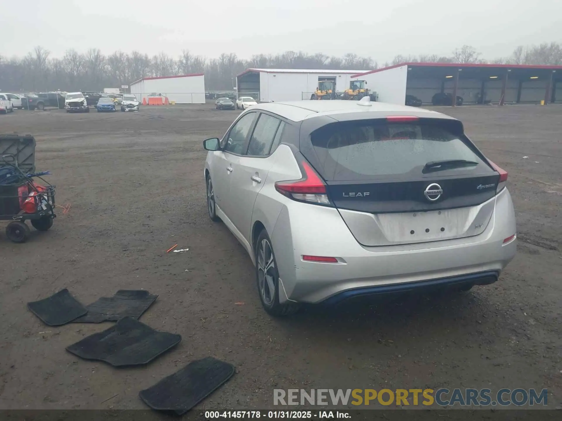 3 Photograph of a damaged car 1N4AZ1CP2KC321523 NISSAN LEAF 2019