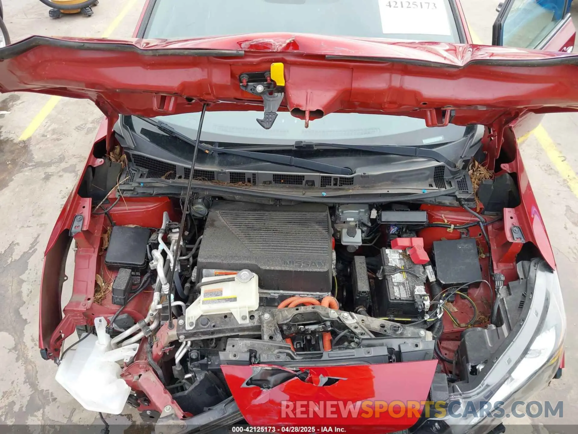 10 Photograph of a damaged car 1N4AZ1CP3KC302625 NISSAN LEAF 2019