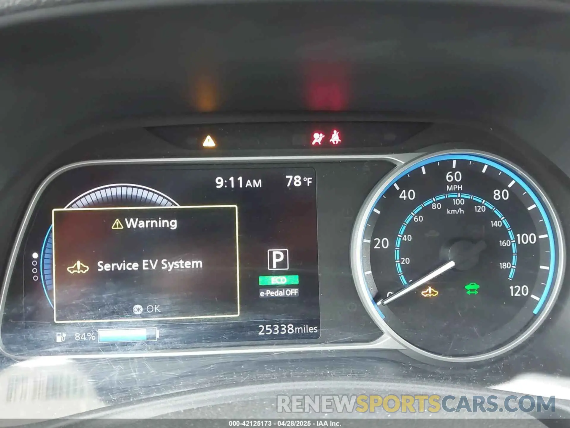 16 Photograph of a damaged car 1N4AZ1CP3KC302625 NISSAN LEAF 2019