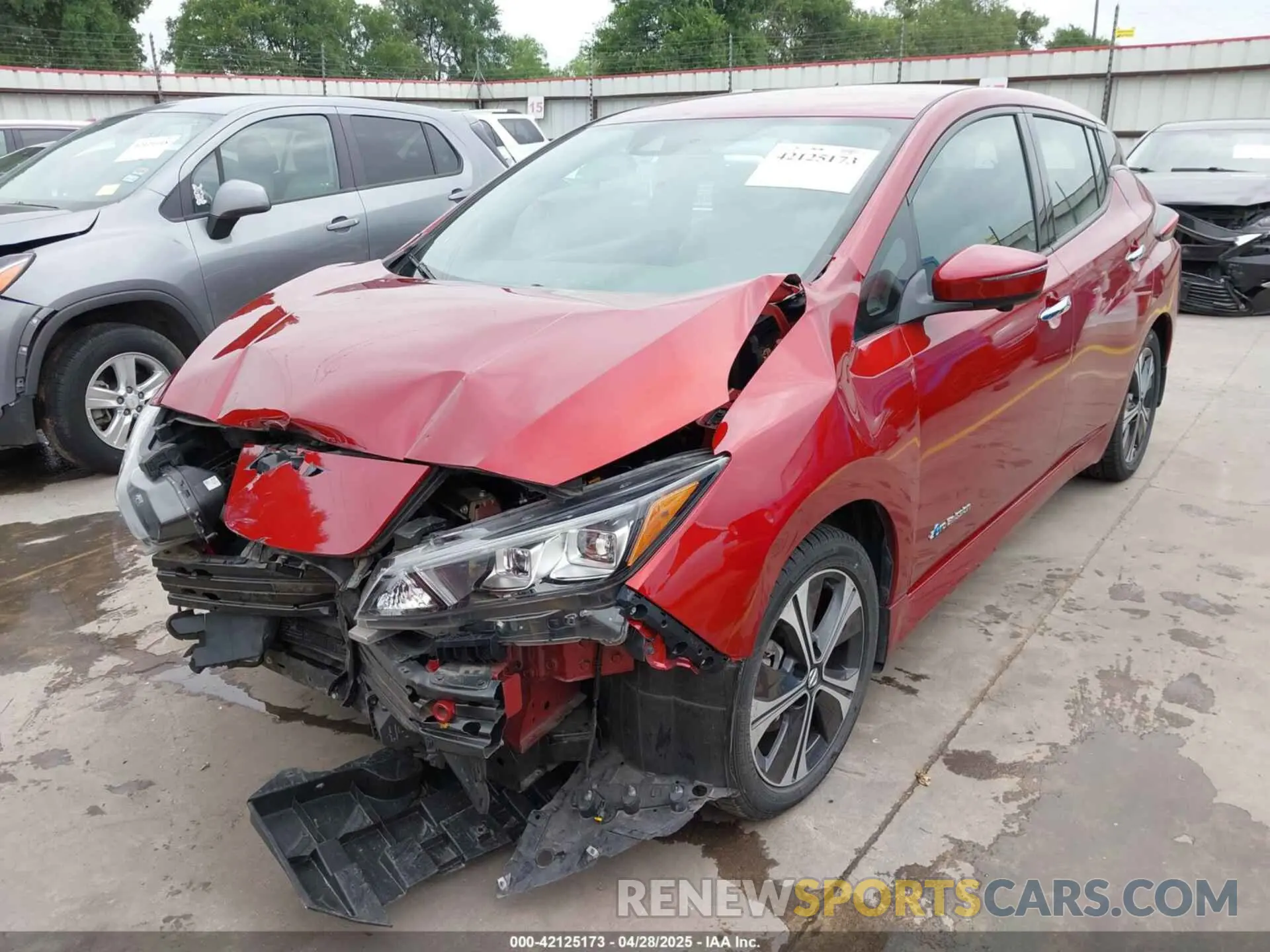 2 Photograph of a damaged car 1N4AZ1CP3KC302625 NISSAN LEAF 2019