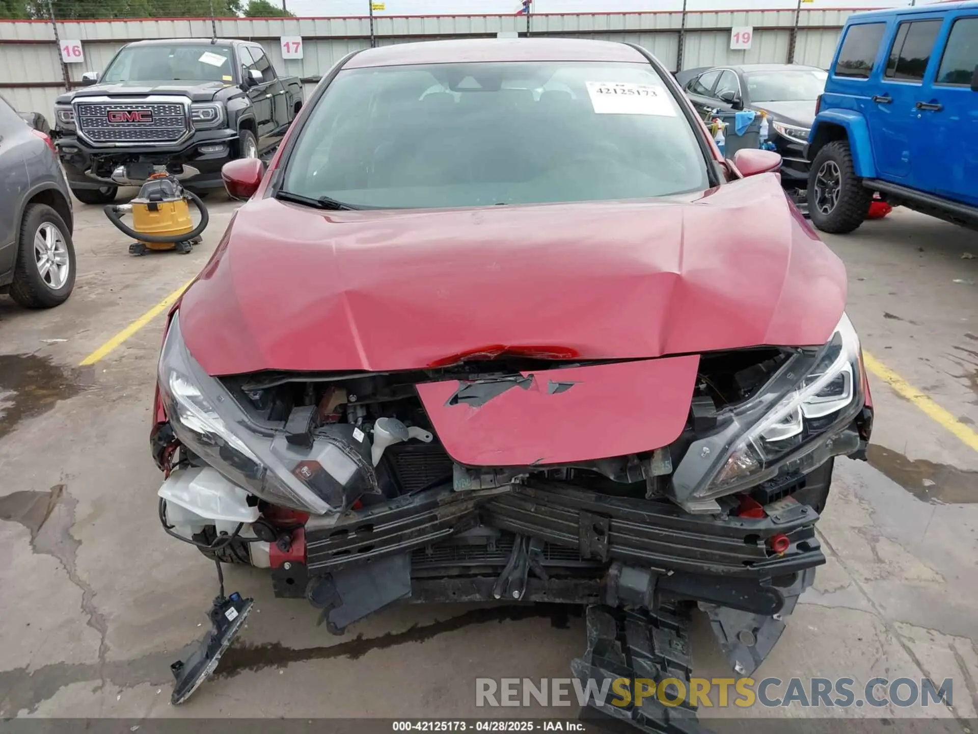 6 Photograph of a damaged car 1N4AZ1CP3KC302625 NISSAN LEAF 2019