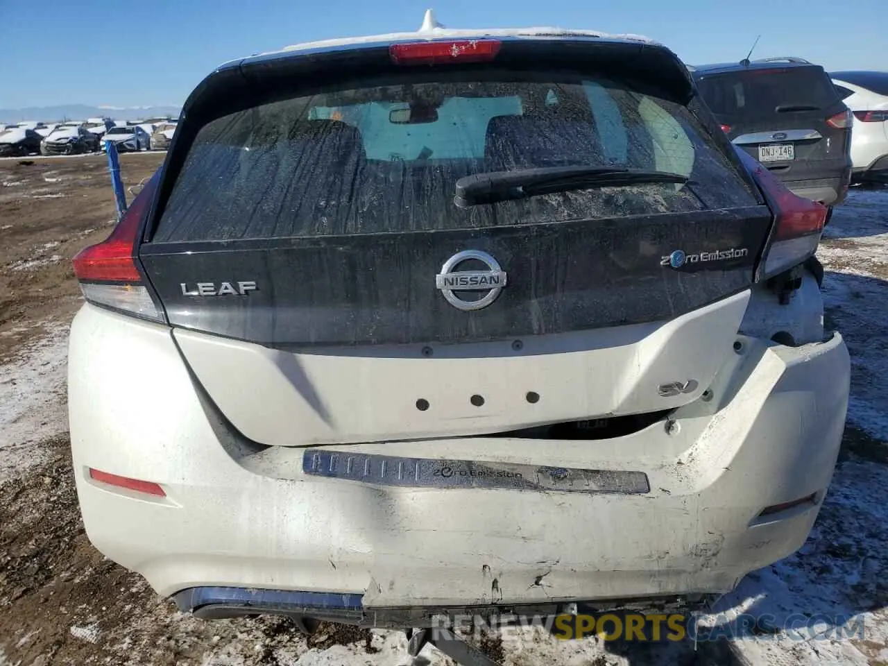 6 Photograph of a damaged car 1N4AZ1CP5KC310287 NISSAN LEAF 2019