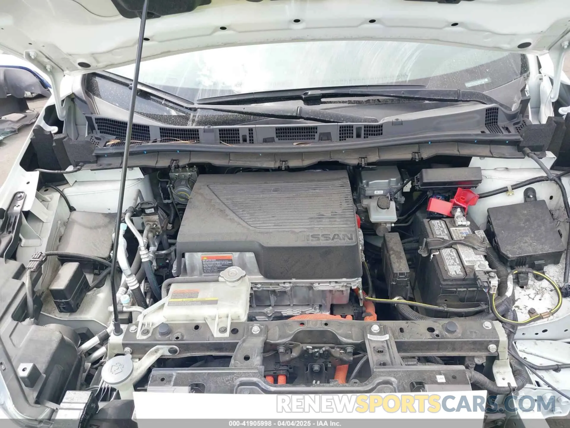 10 Фотография поврежденного автомобиля 1N4AZ1CP8KC317198 NISSAN LEAF 2019
