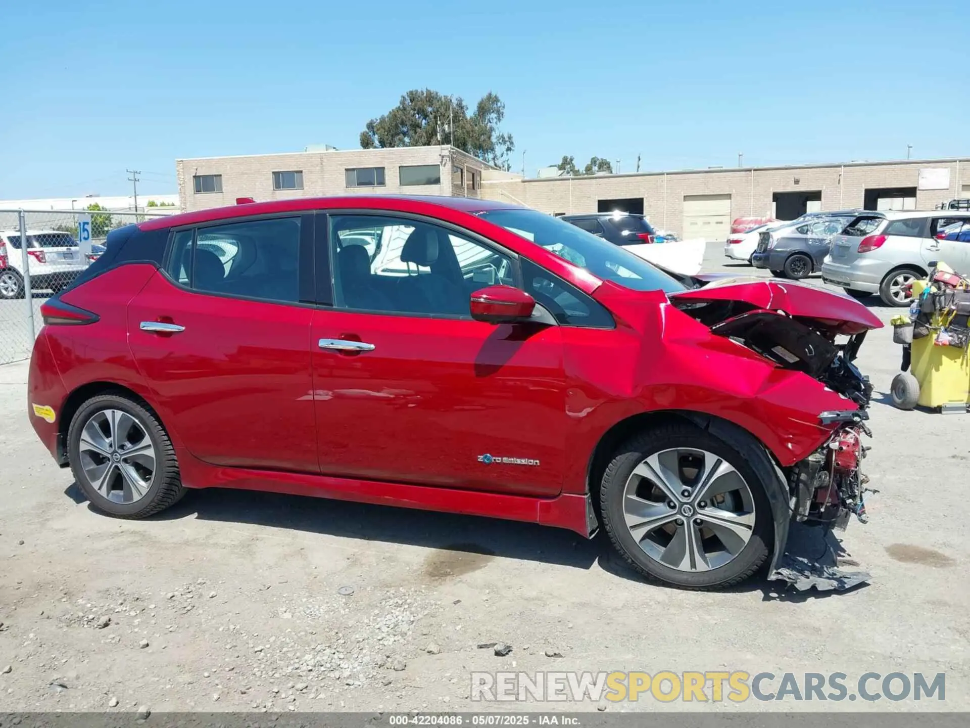 13 Photograph of a damaged car 1N4AZ1CP9KC303424 NISSAN LEAF 2019