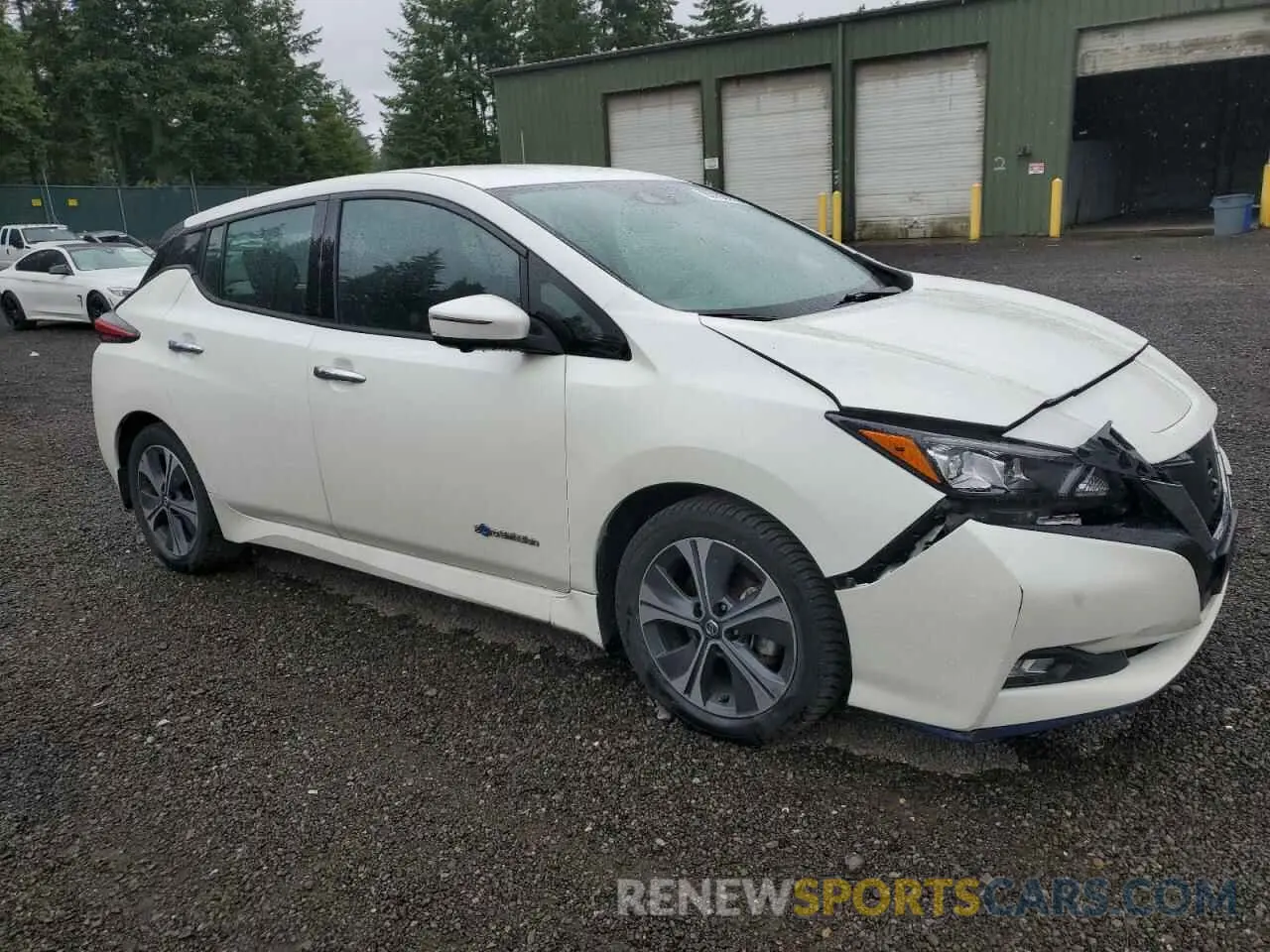 4 Photograph of a damaged car 1N4BZ1CP0KC310766 NISSAN LEAF 2019