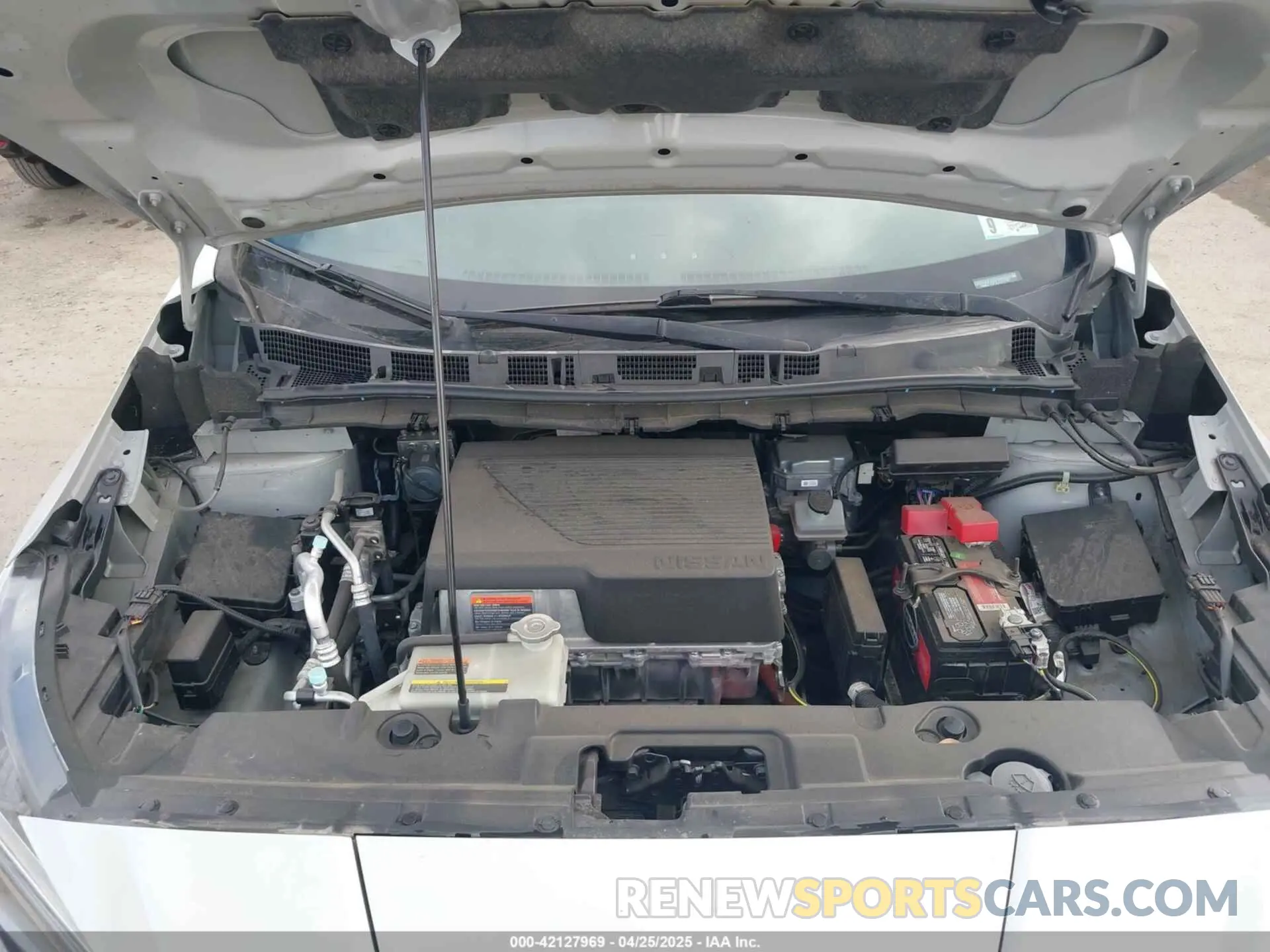 10 Photograph of a damaged car 1N4BZ1CP2LC311483 NISSAN LEAF 2020