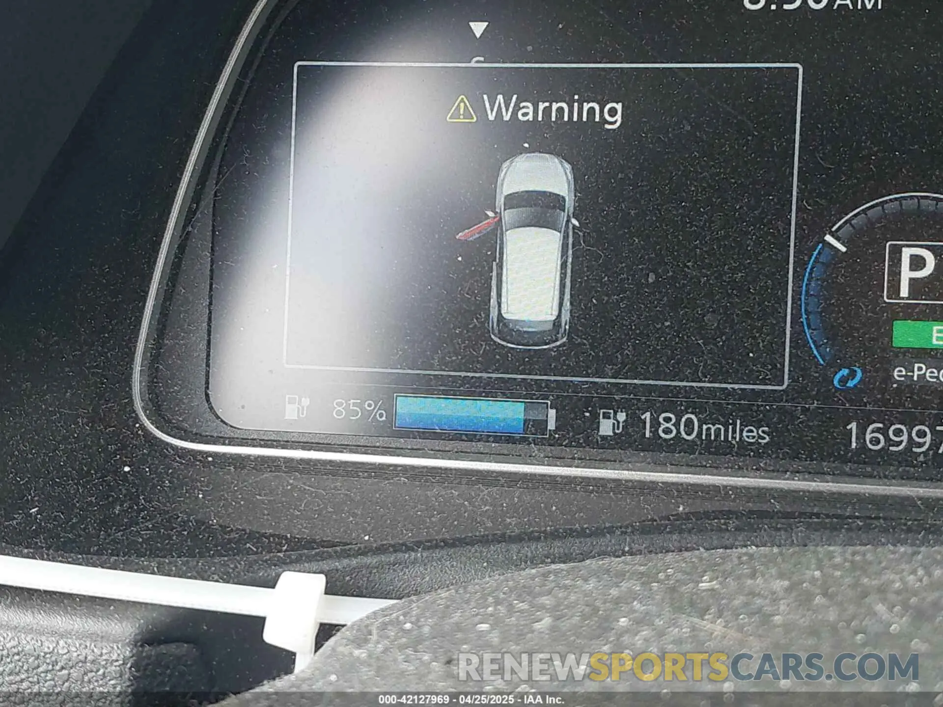 18 Photograph of a damaged car 1N4BZ1CP2LC311483 NISSAN LEAF 2020