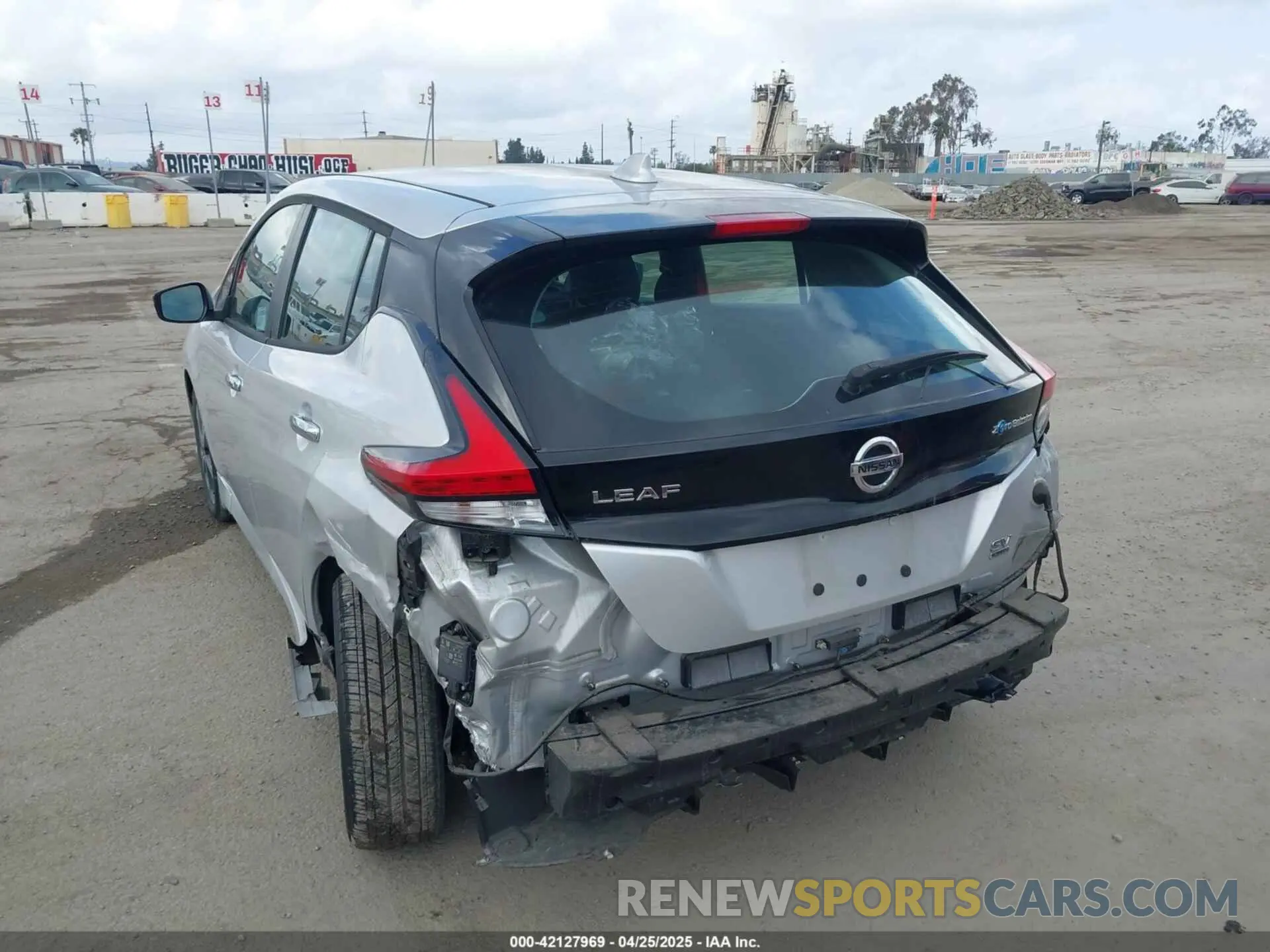 3 Photograph of a damaged car 1N4BZ1CP2LC311483 NISSAN LEAF 2020
