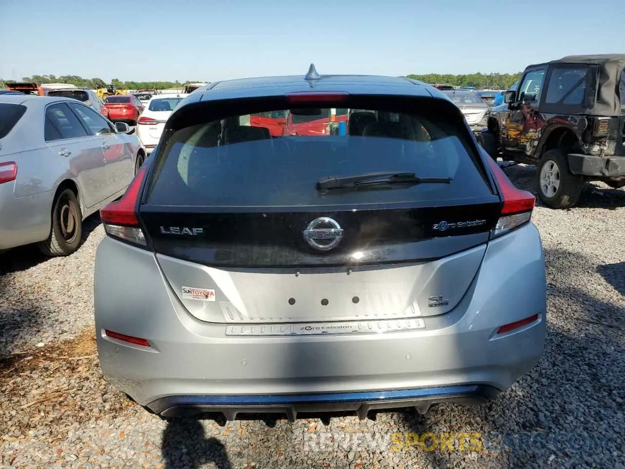 6 Photograph of a damaged car 1N4BZ1DP1LC304135 NISSAN LEAF 2020