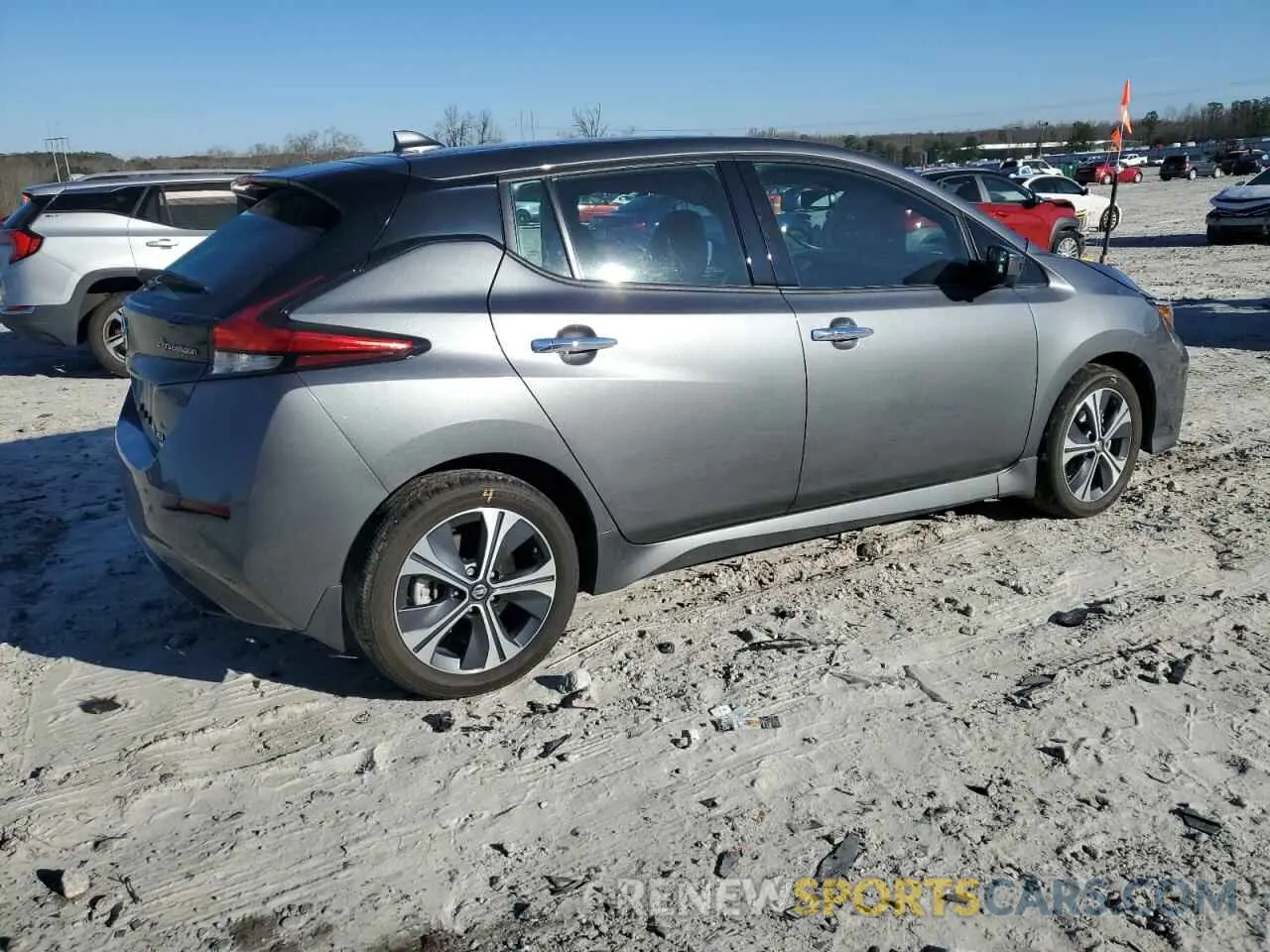 3 Фотография поврежденного автомобиля 1N4BZ1DP7LC309890 NISSAN LEAF 2020