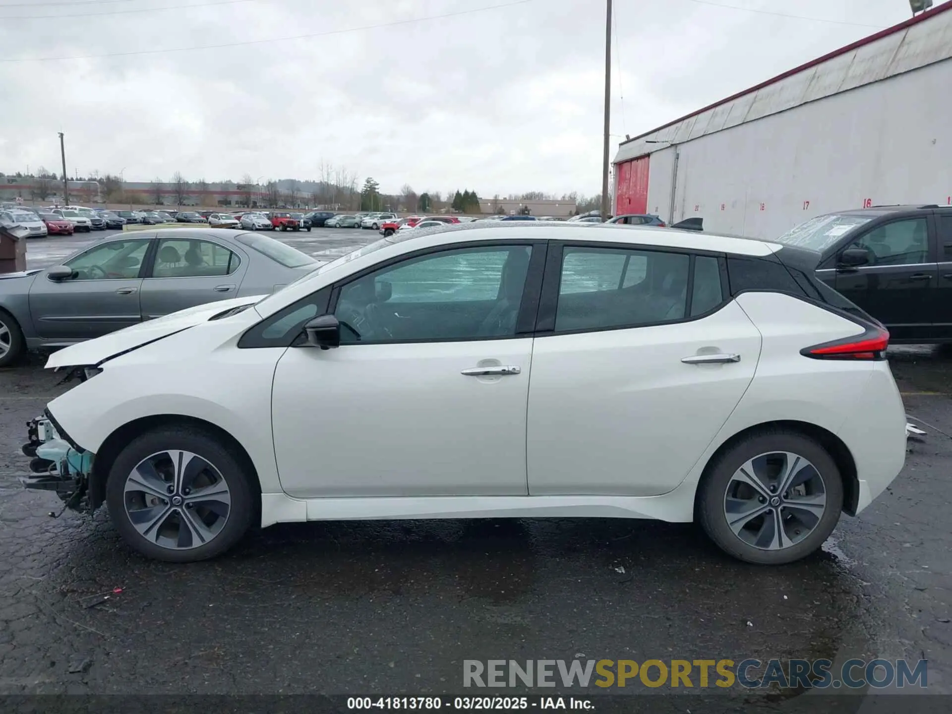 15 Photograph of a damaged car 1N4BZ1DPXLC309172 NISSAN LEAF 2020