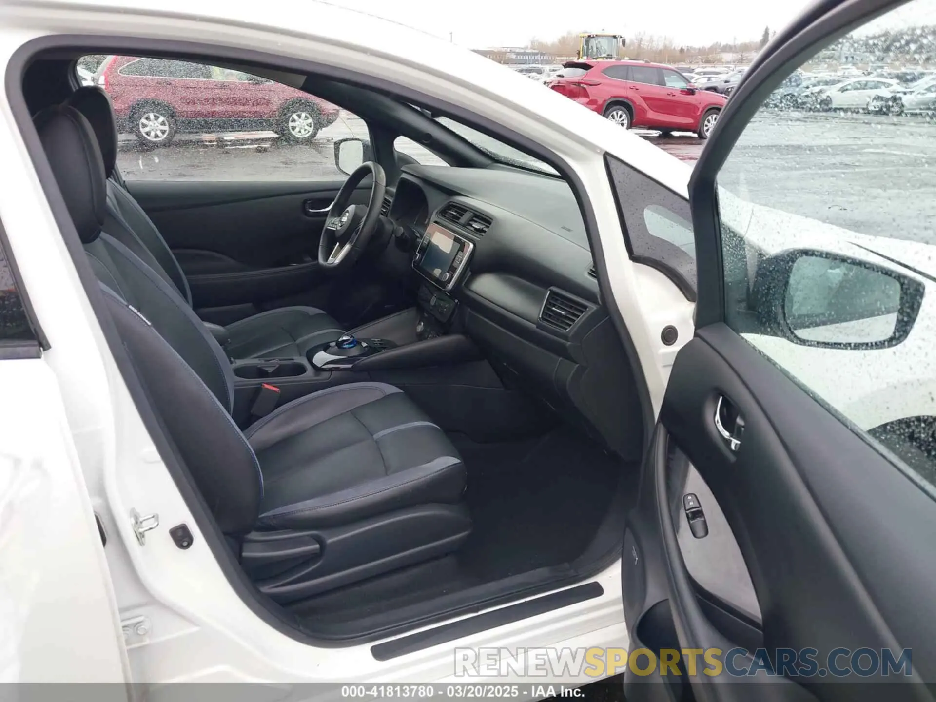 5 Photograph of a damaged car 1N4BZ1DPXLC309172 NISSAN LEAF 2020