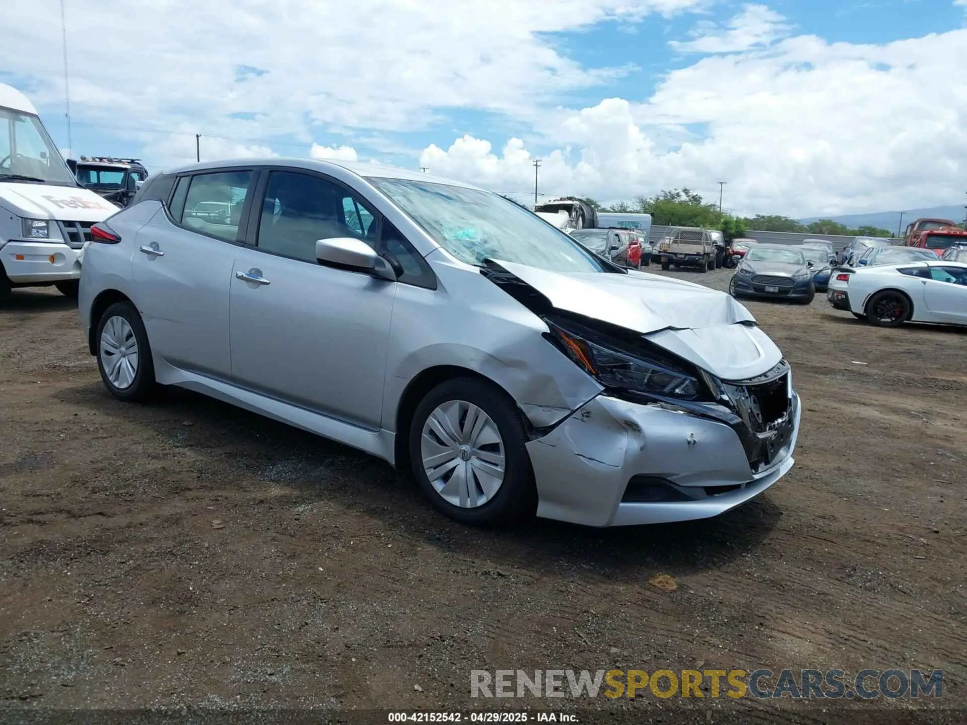 1 Photograph of a damaged car 1N4AZ1BV1MC554277 NISSAN LEAF 2021