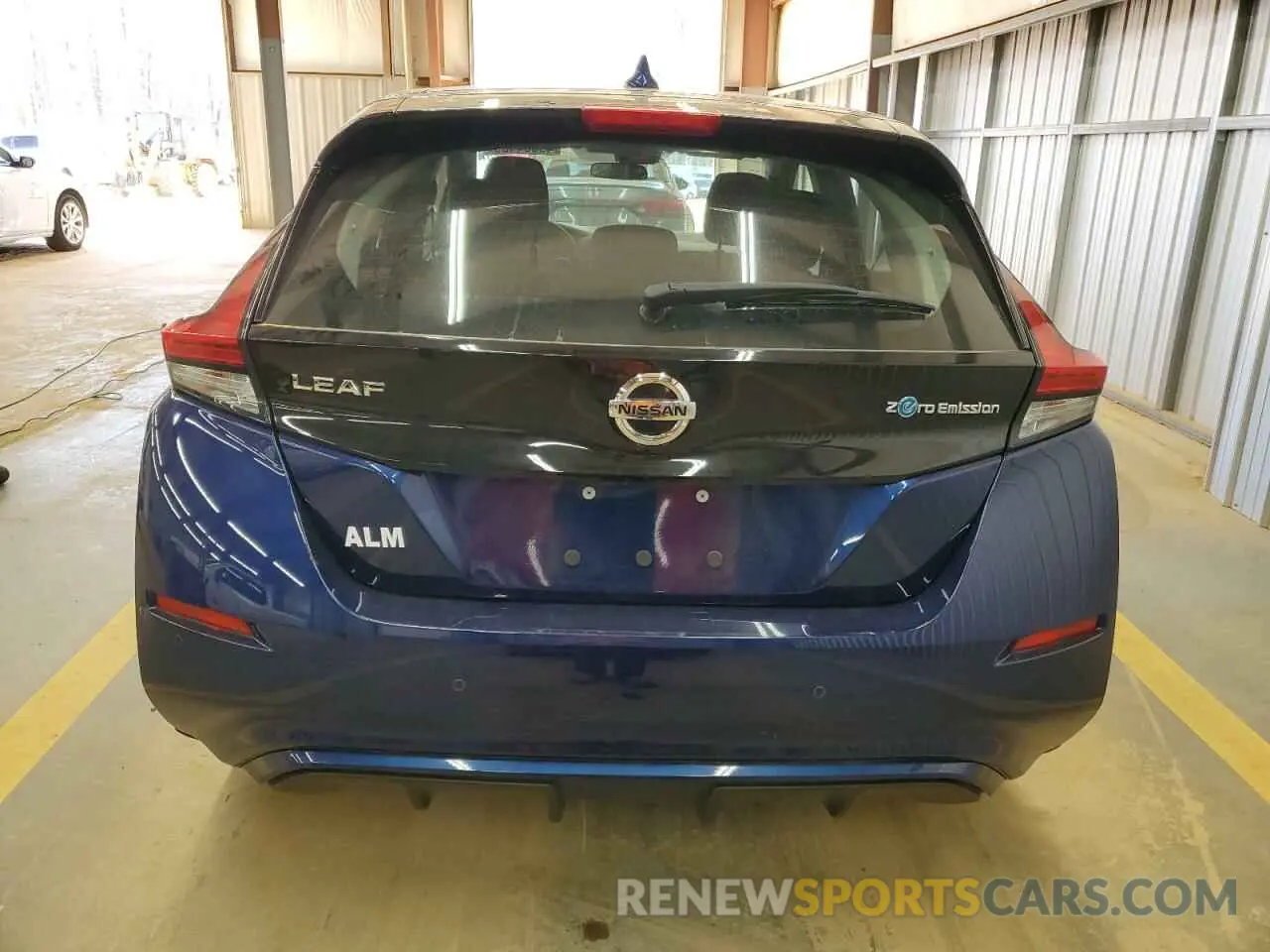 6 Photograph of a damaged car 1N4AZ1BV9MC555063 NISSAN LEAF 2021