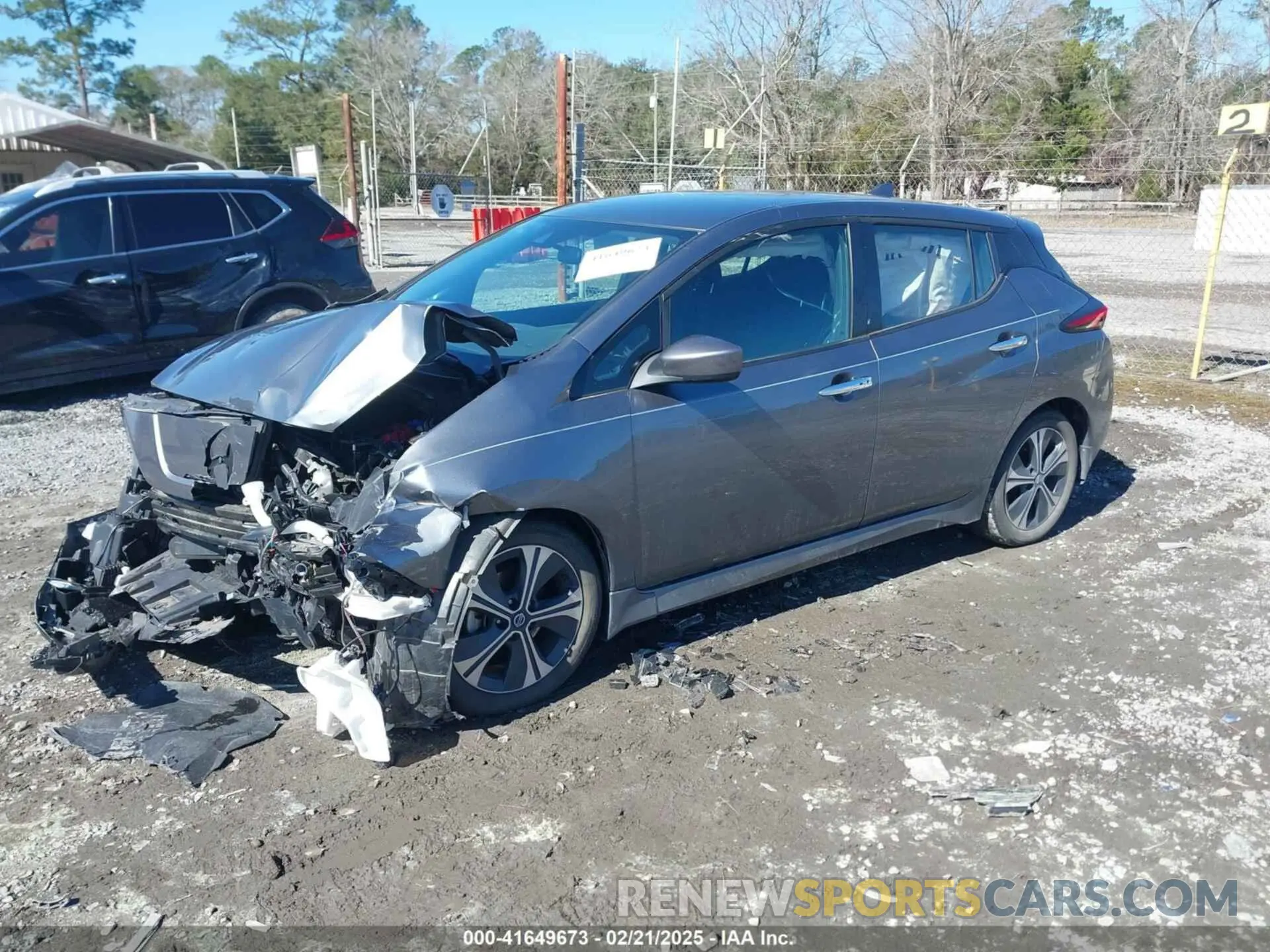 2 Фотография поврежденного автомобиля 1N4AZ1CV0MC554964 NISSAN LEAF 2021