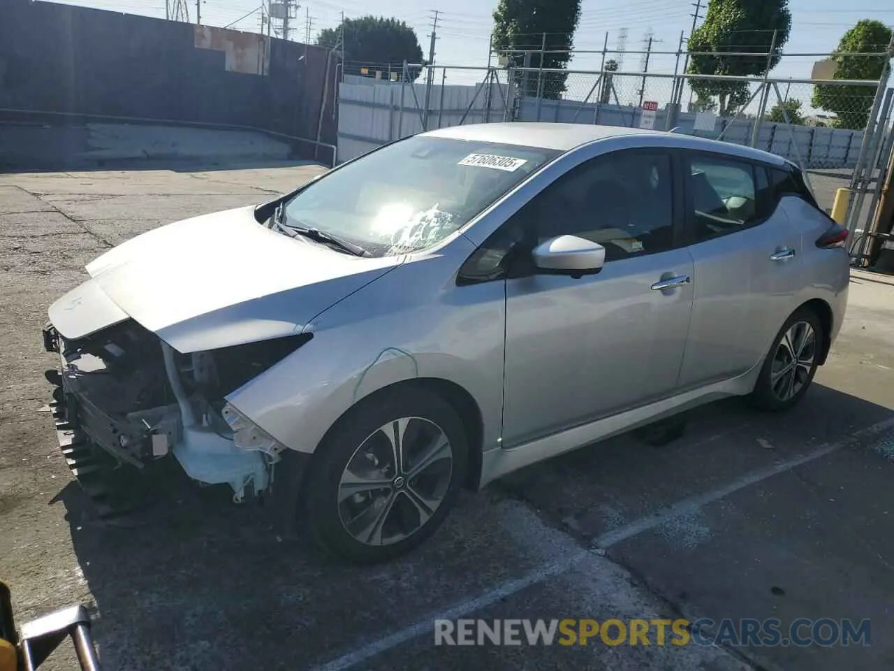 1 Photograph of a damaged car 1N4AZ1CV3MC551637 NISSAN LEAF 2021